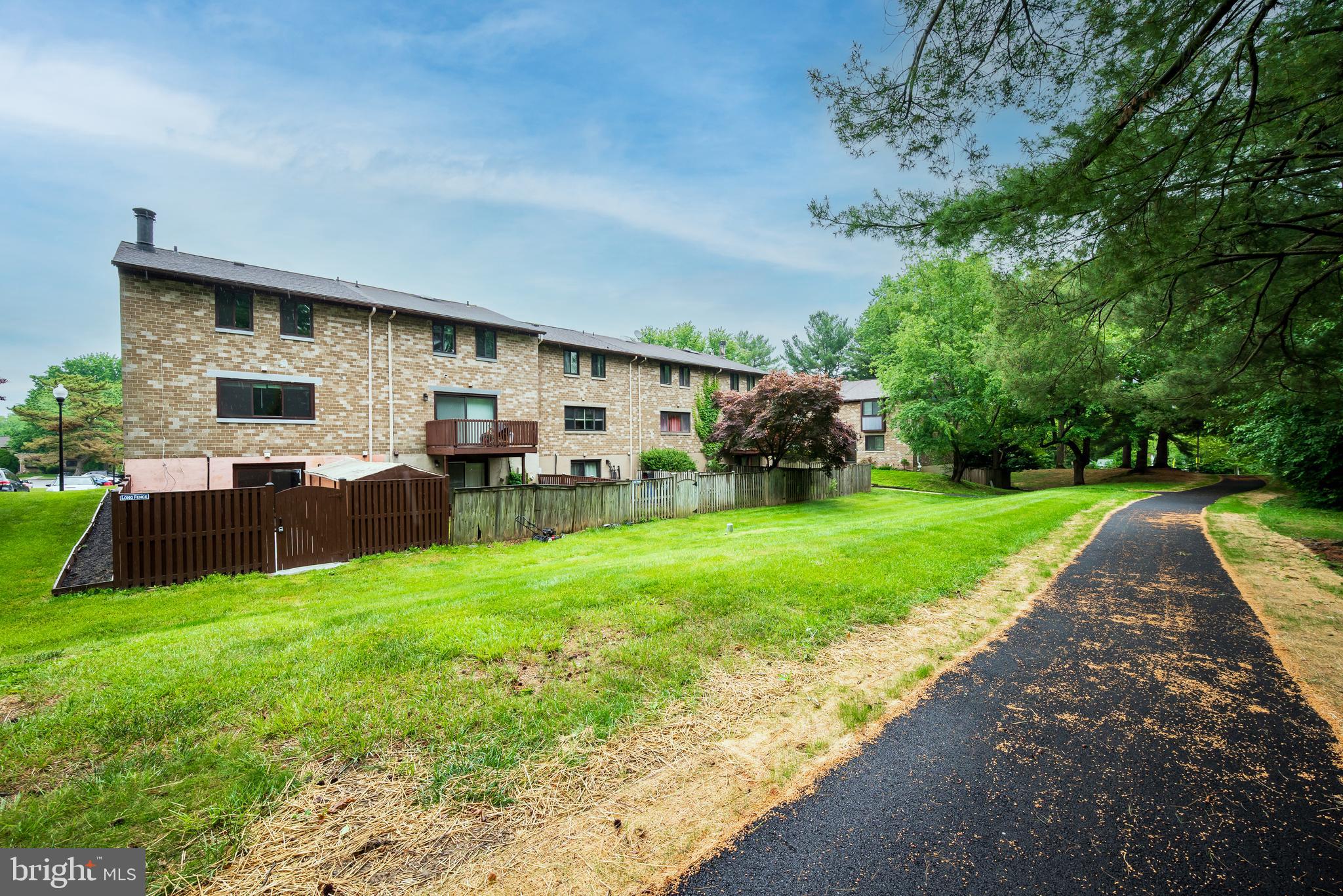 VILLAGE OF OWEN BROWN - Residential