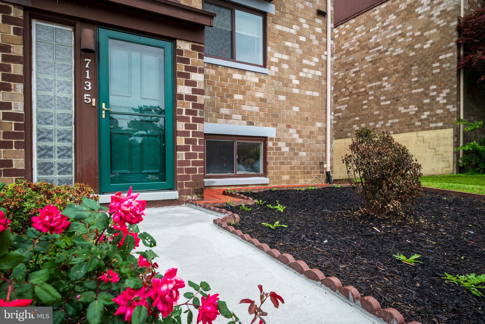 VILLAGE OF OWEN BROWN - Residential