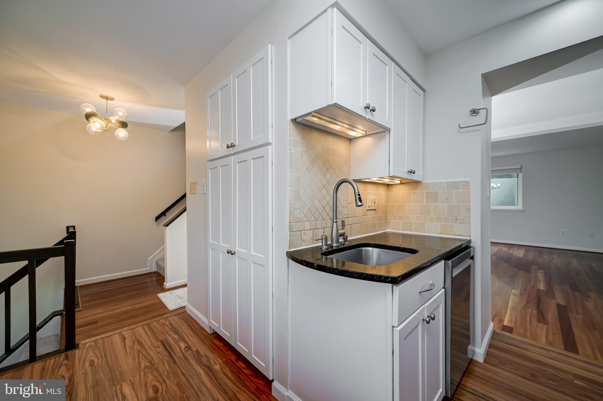 VILLAGE OF OWEN BROWN - Residential