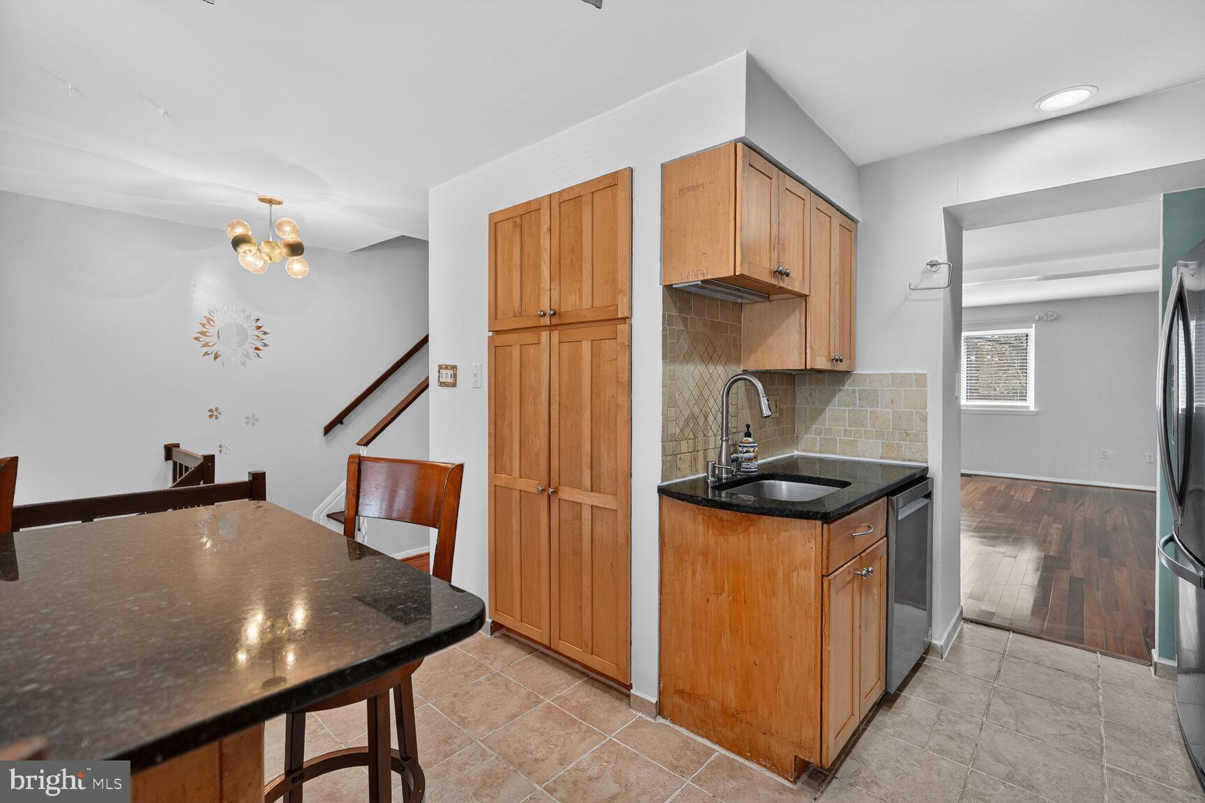 VILLAGE OF OWEN BROWN - Residential