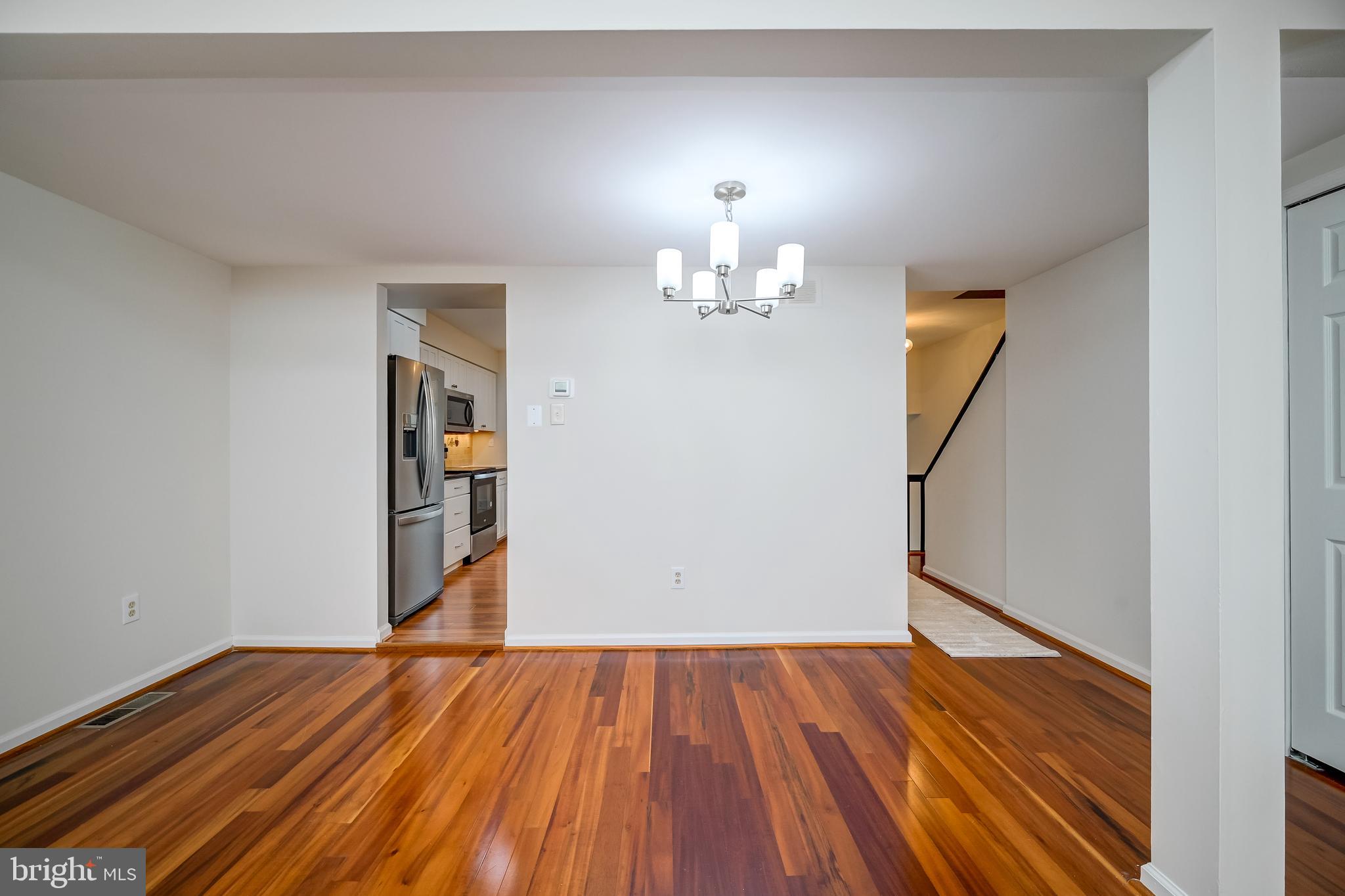 VILLAGE OF OWEN BROWN - Residential
