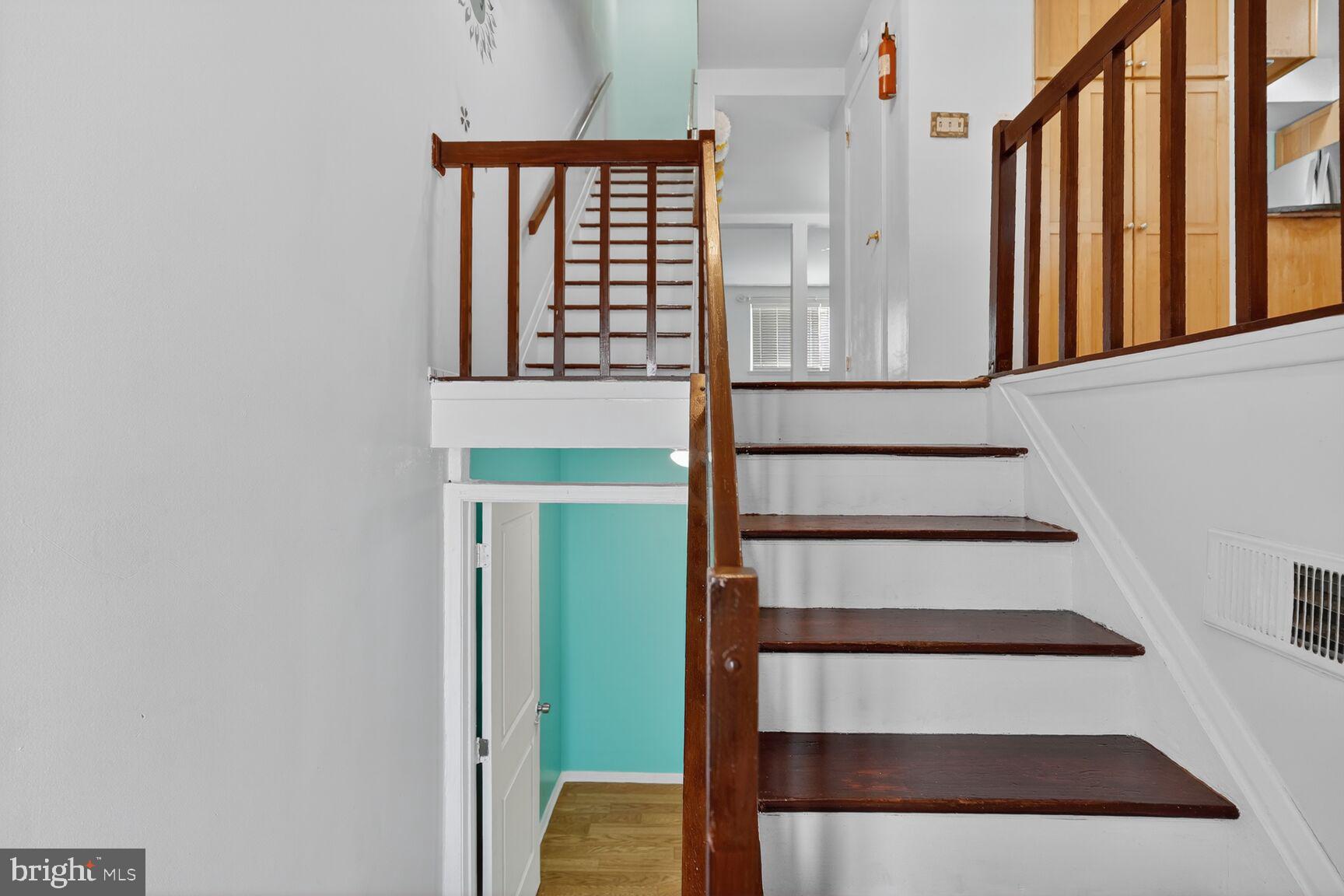 VILLAGE OF OWEN BROWN - Residential