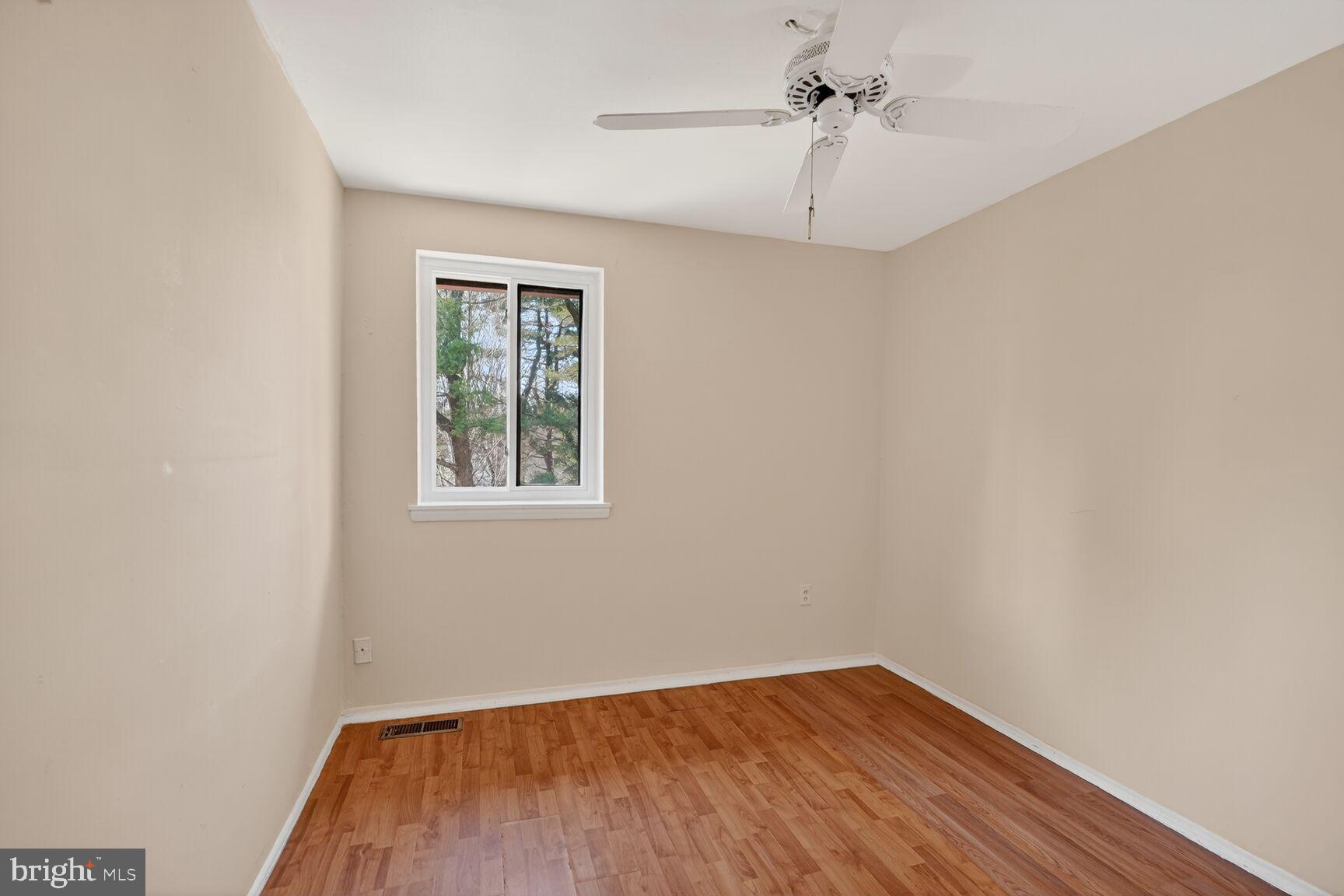 VILLAGE OF OWEN BROWN - Residential