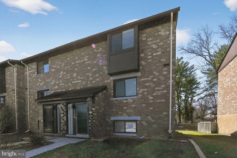 Photo of 7135 Talisman Lane, COLUMBIA, MD 21045 (MLS # MDHW2064872)