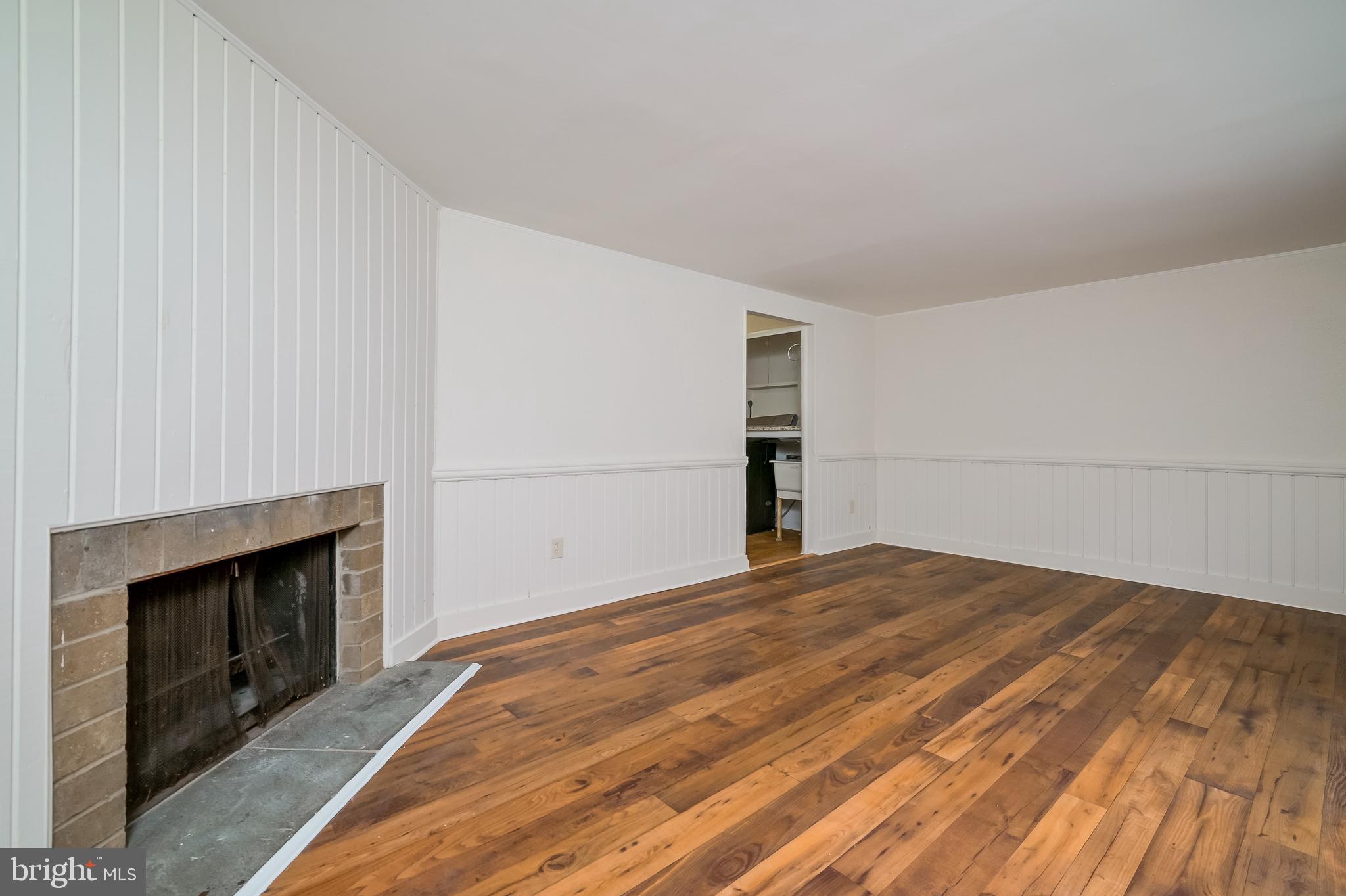 VILLAGE OF OWEN BROWN - Residential