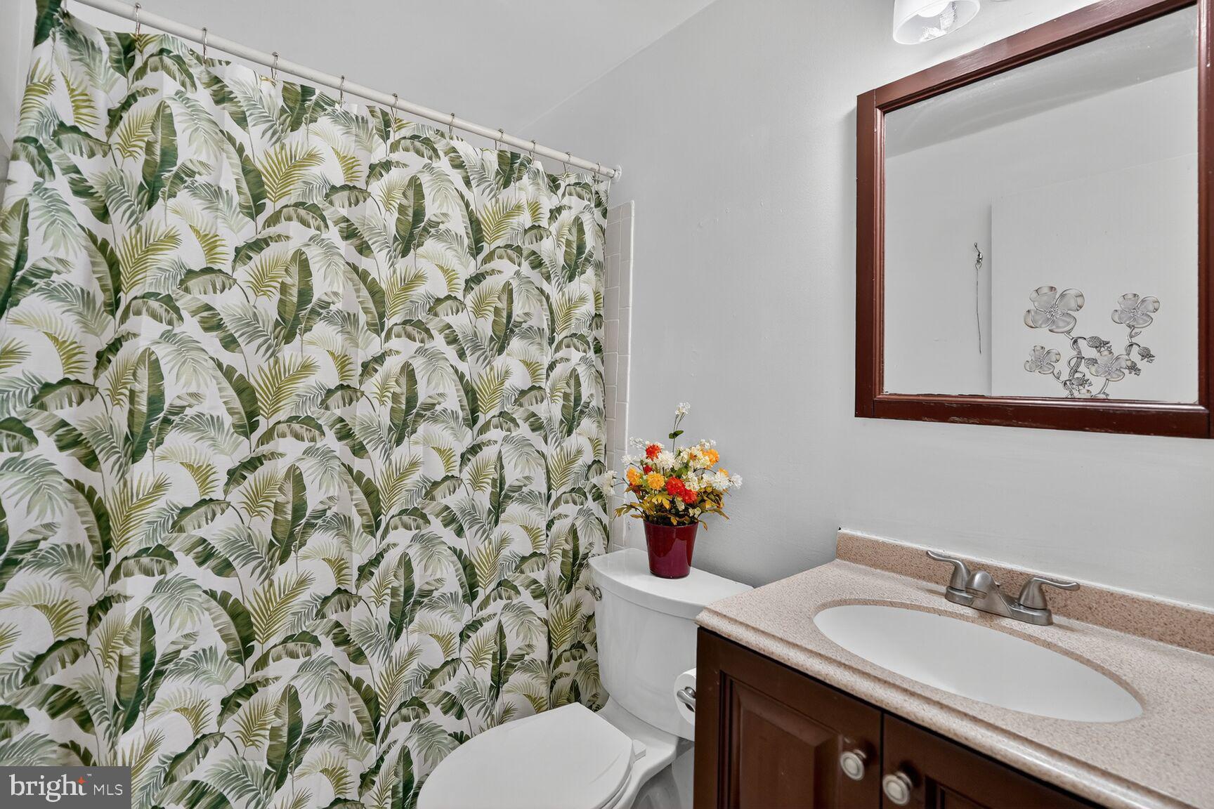 VILLAGE OF OWEN BROWN - Residential