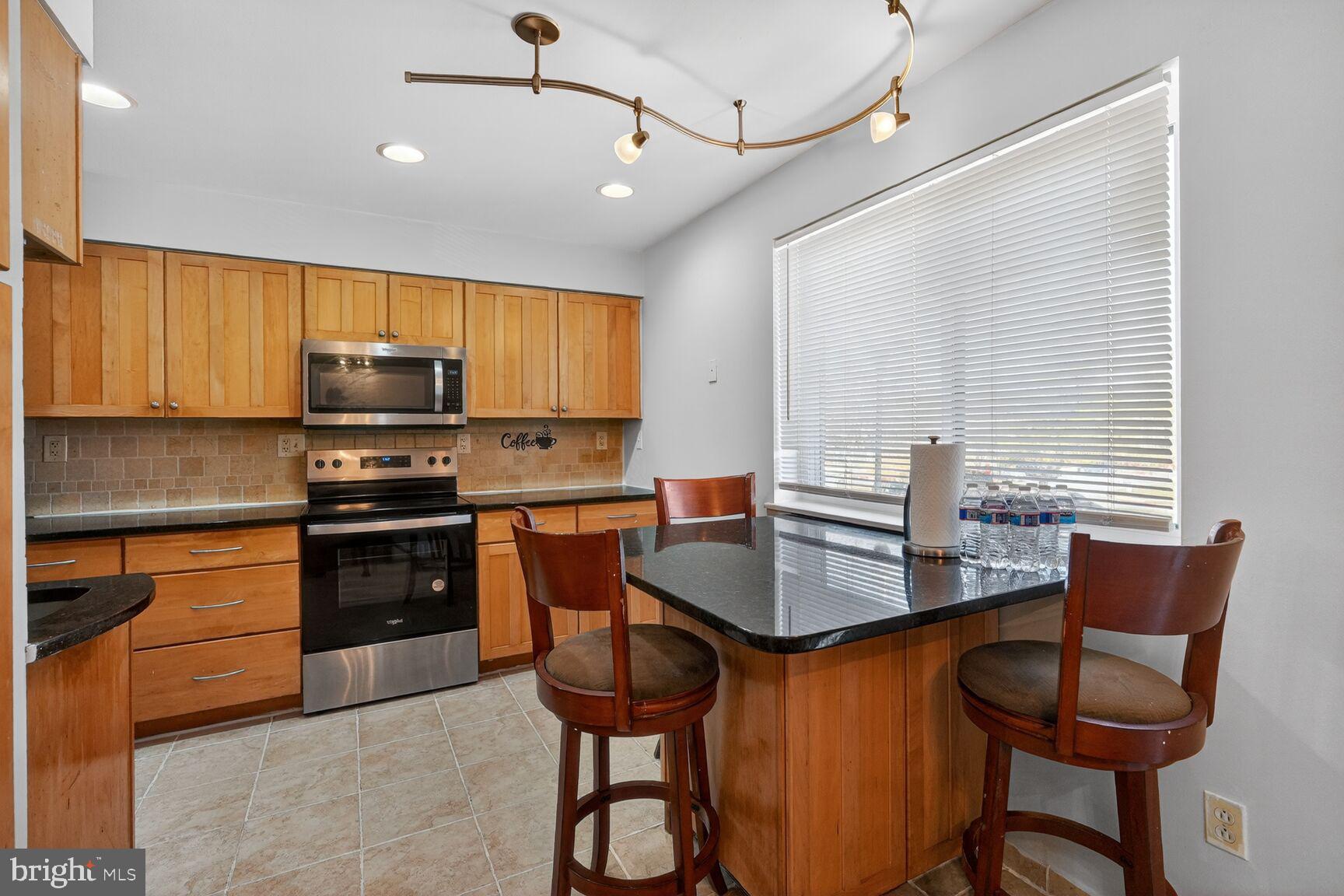 VILLAGE OF OWEN BROWN - Residential