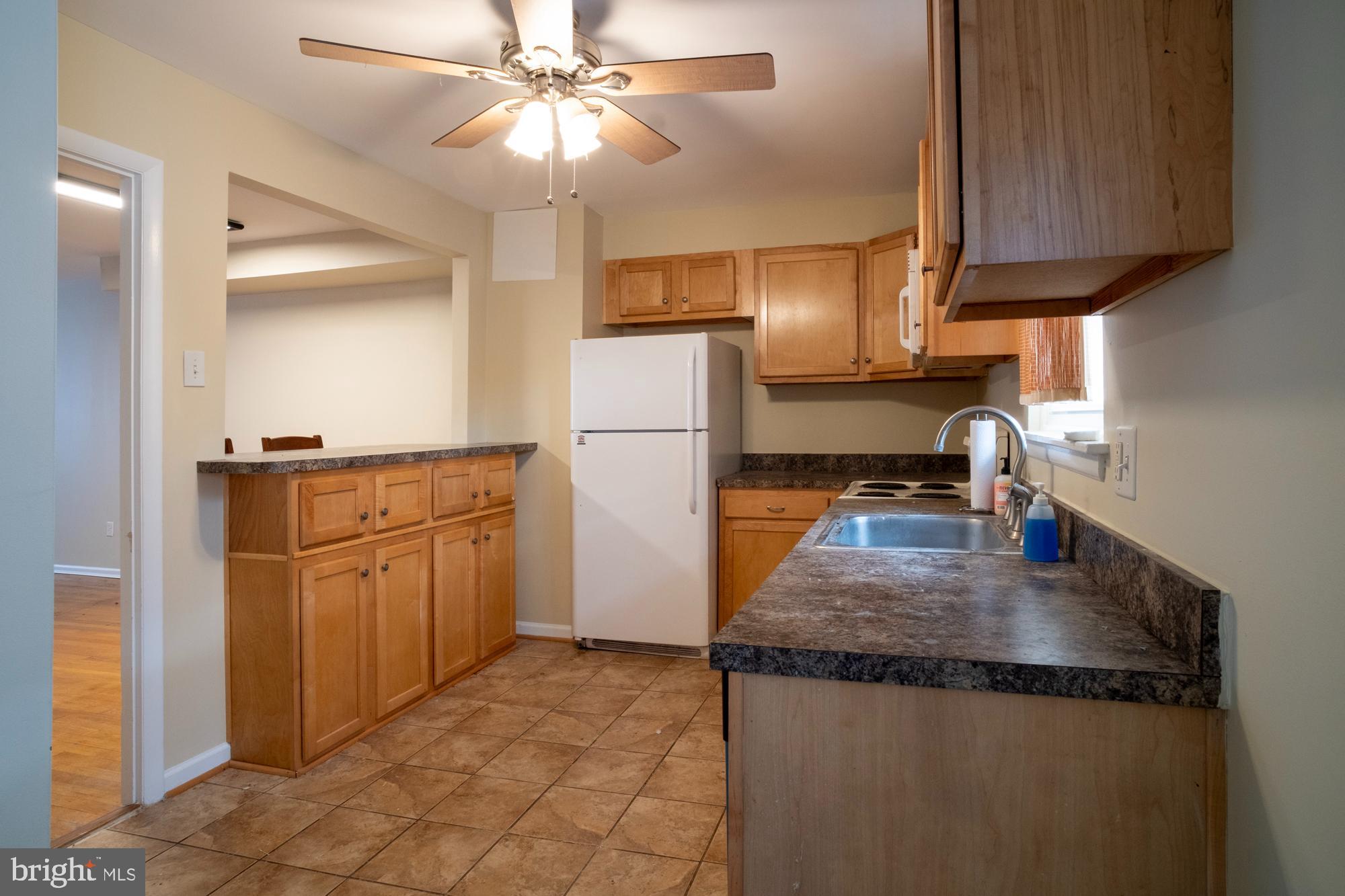 HUNTSMOOR - Residential Lease