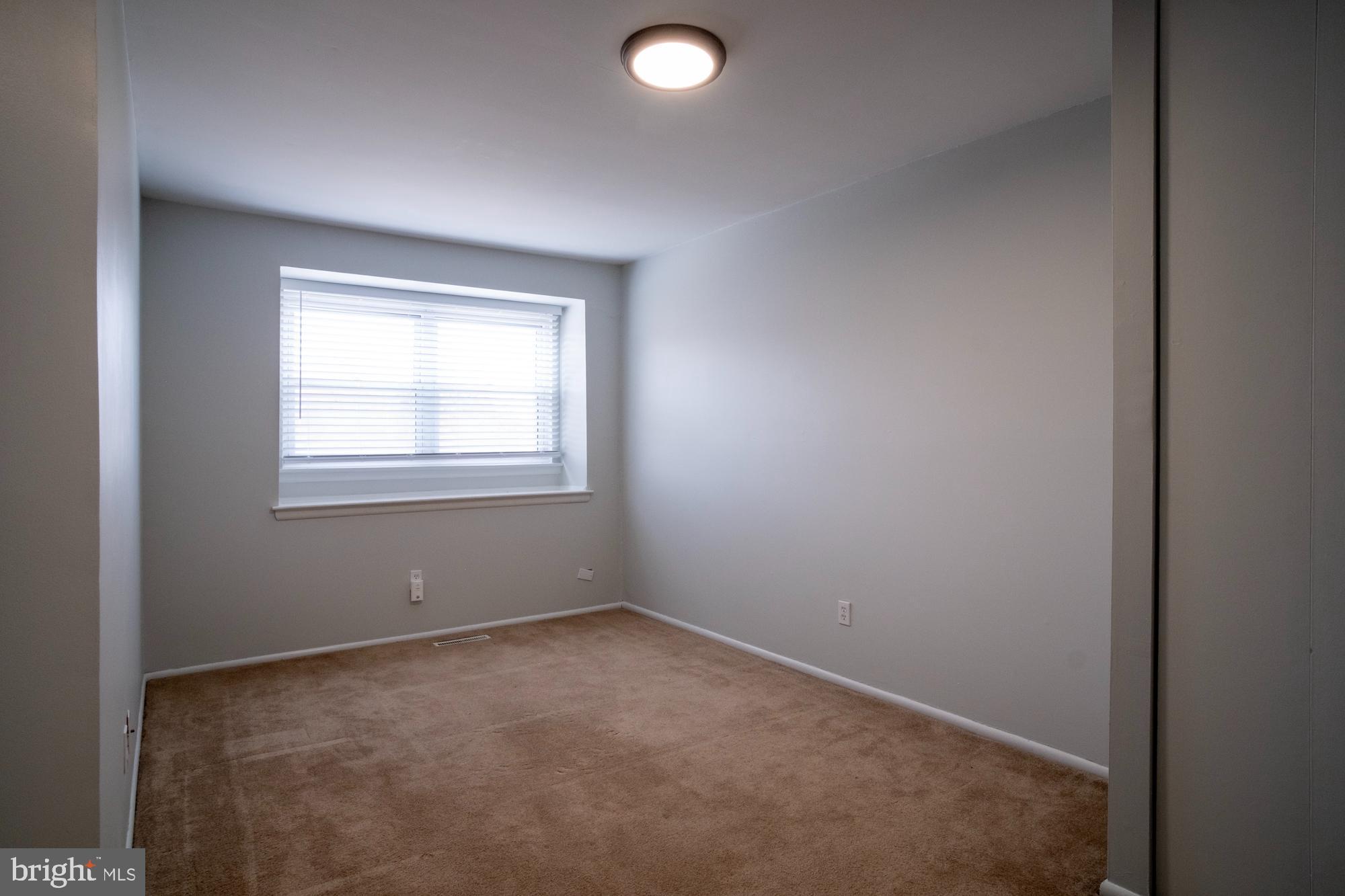 HUNTSMOOR - Residential Lease