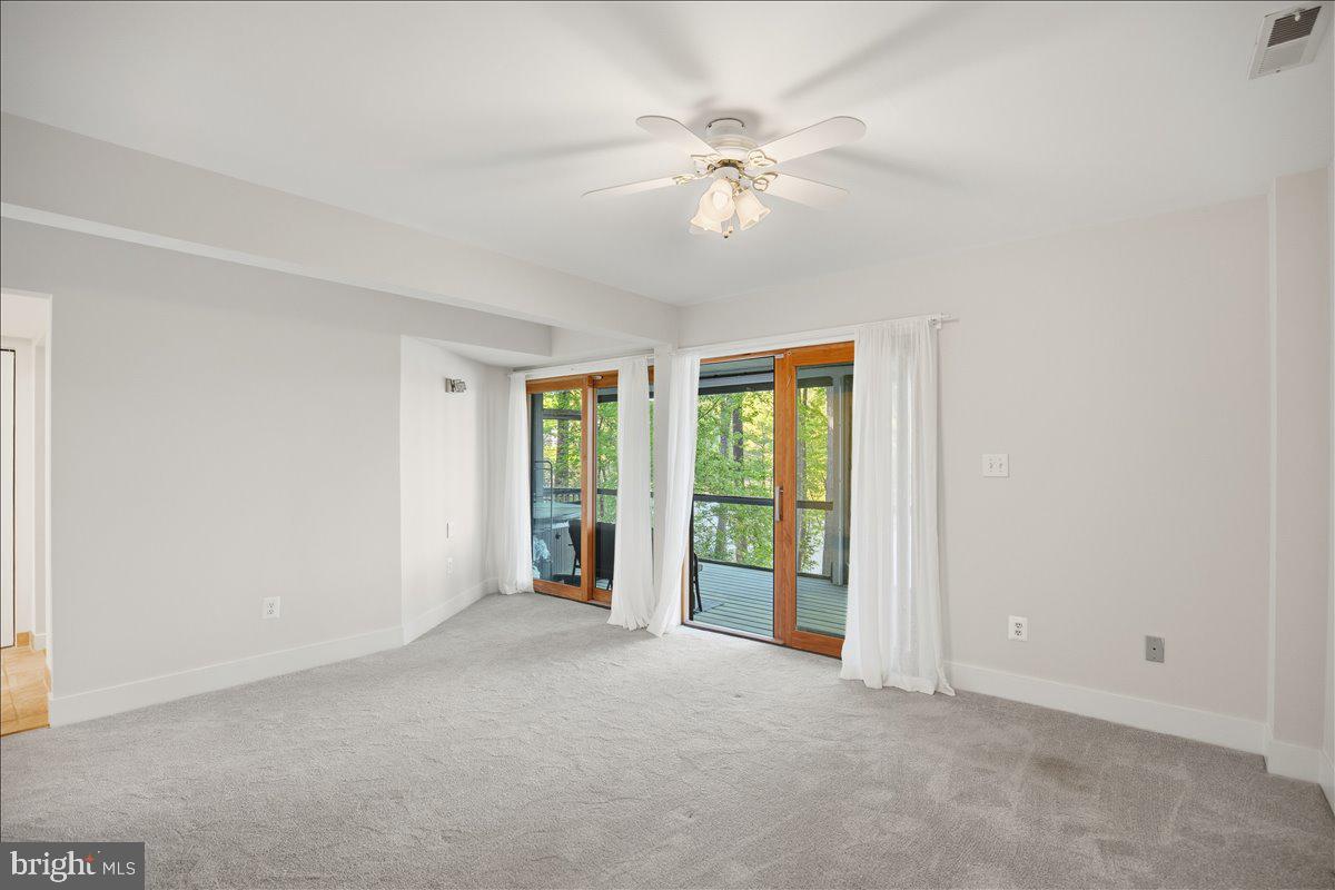 DRUM POINT - Residential