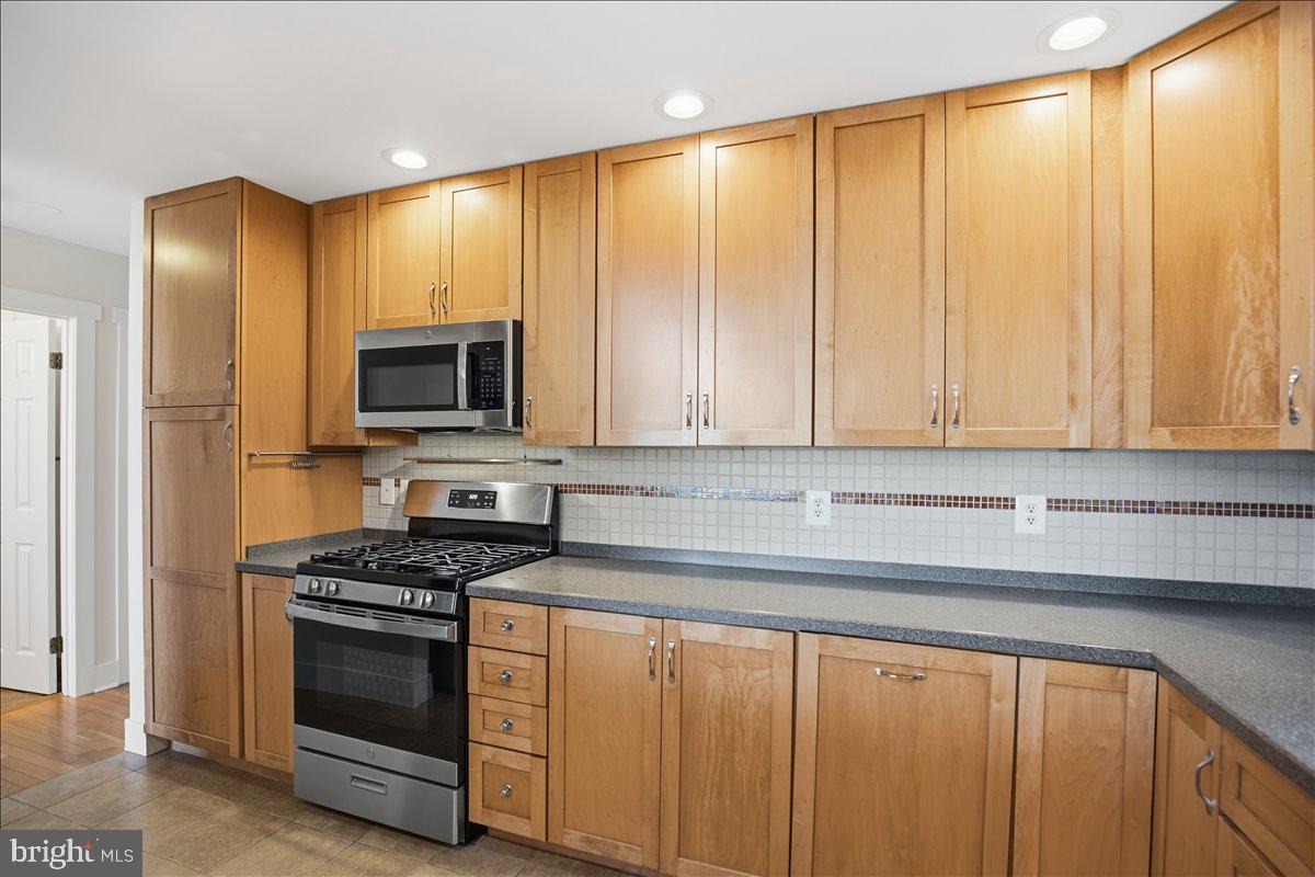 DRUM POINT - Residential