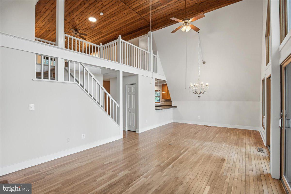 DRUM POINT - Residential