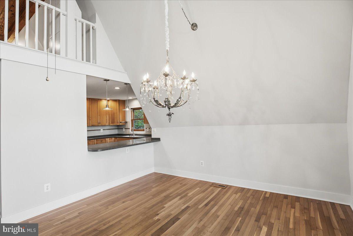 DRUM POINT - Residential