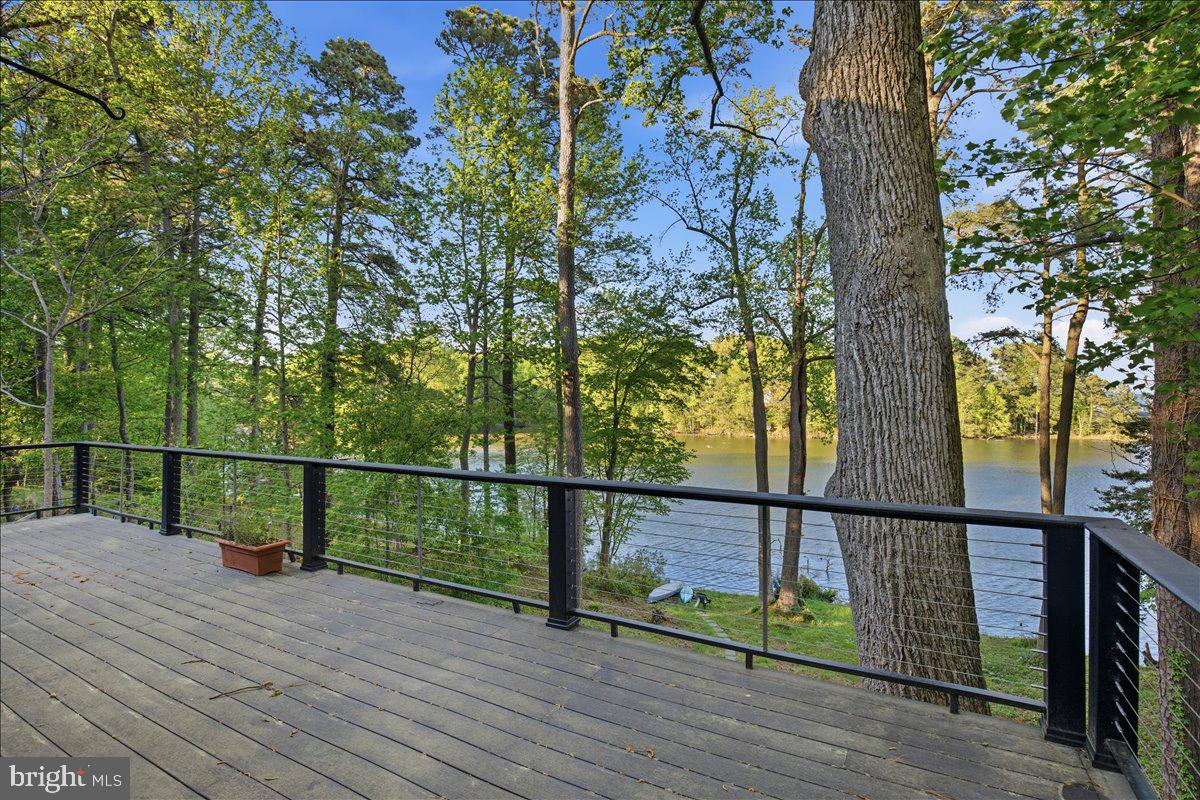 DRUM POINT - Residential