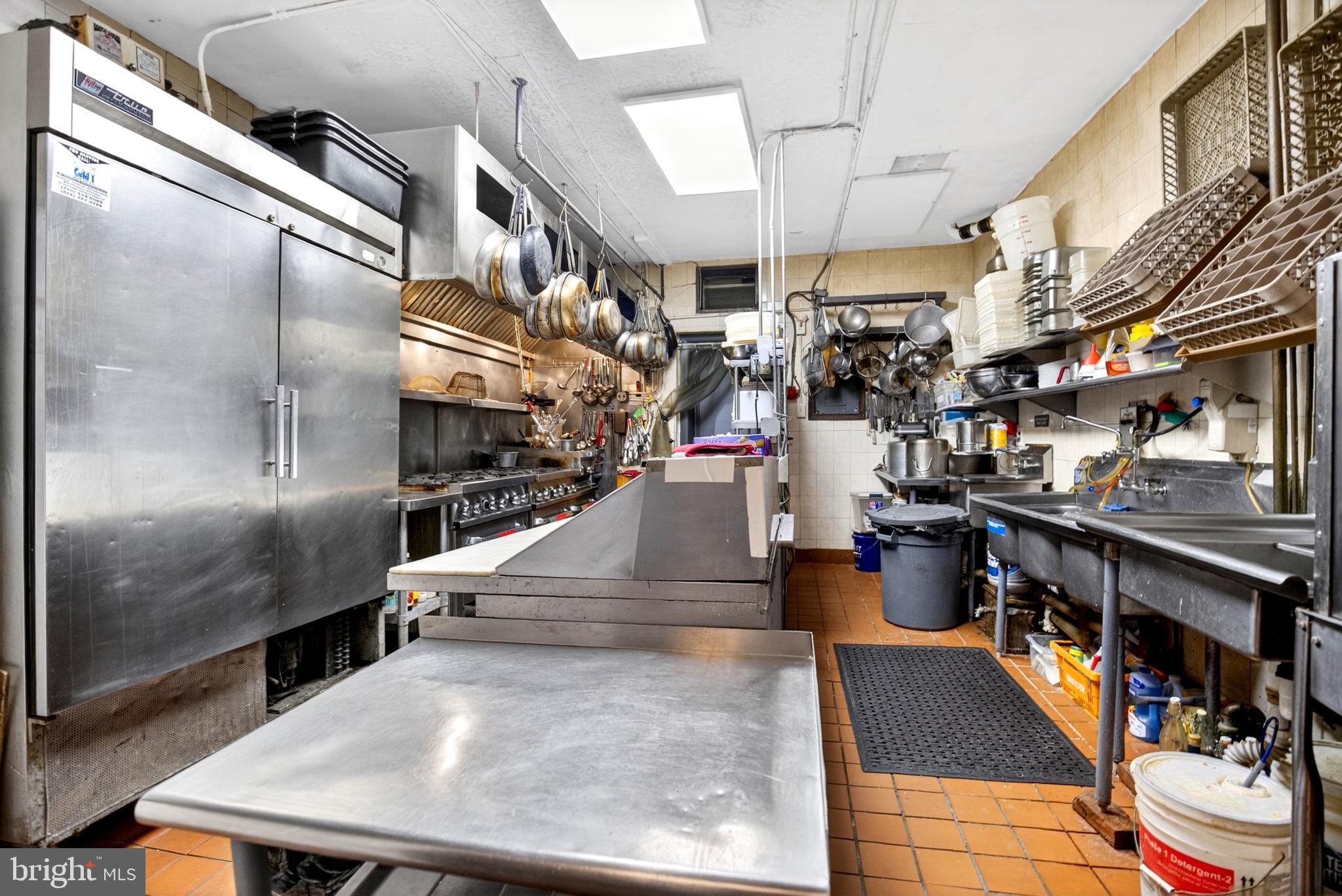 EAST PASSYUNK CROSSING - Commercial Sale