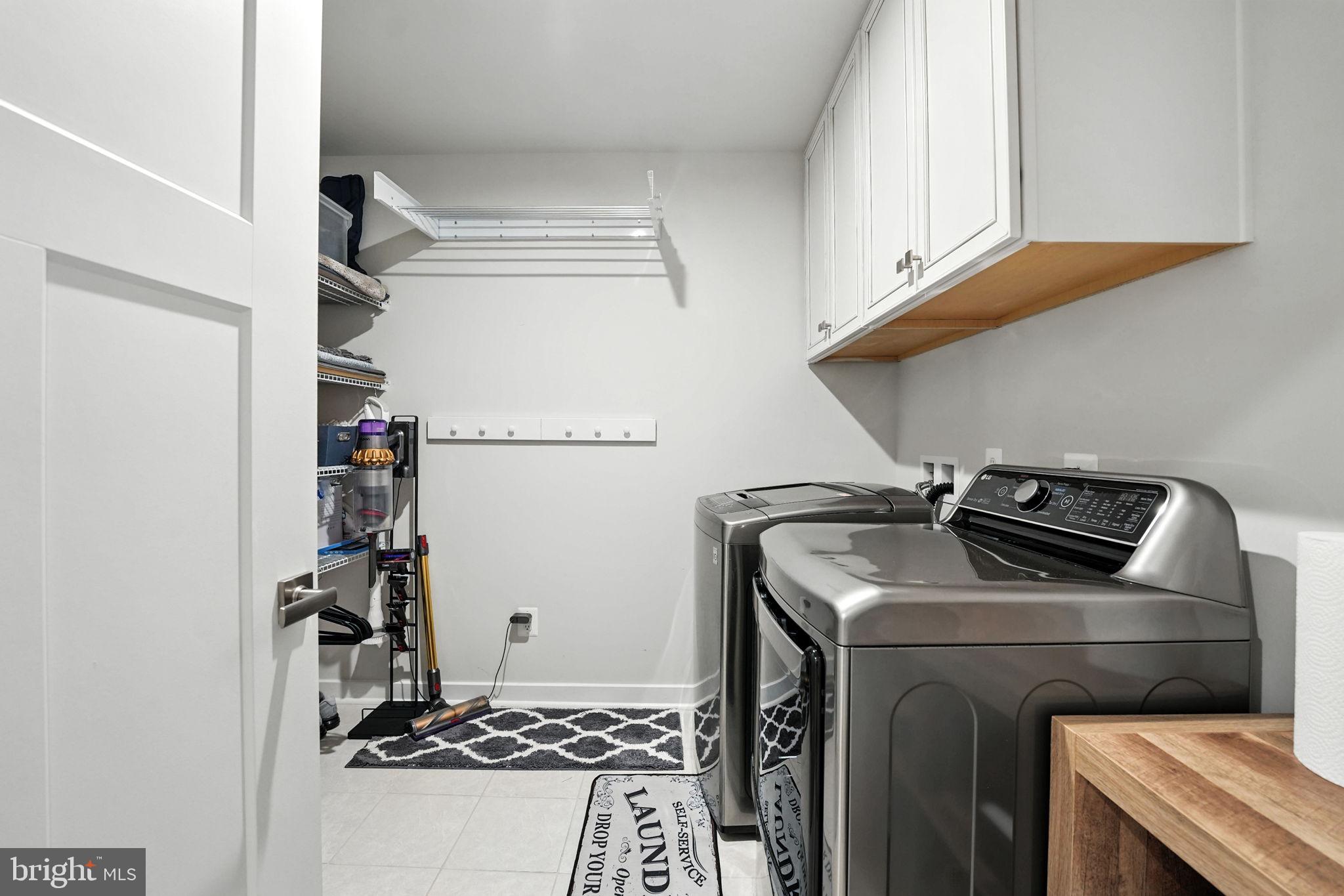 WARRENTON CHASE - Residential