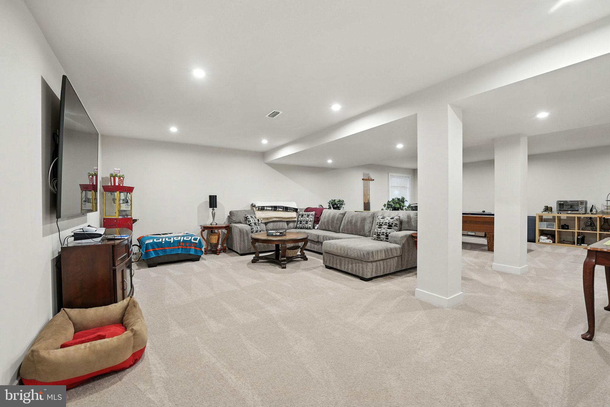 WARRENTON CHASE - Residential