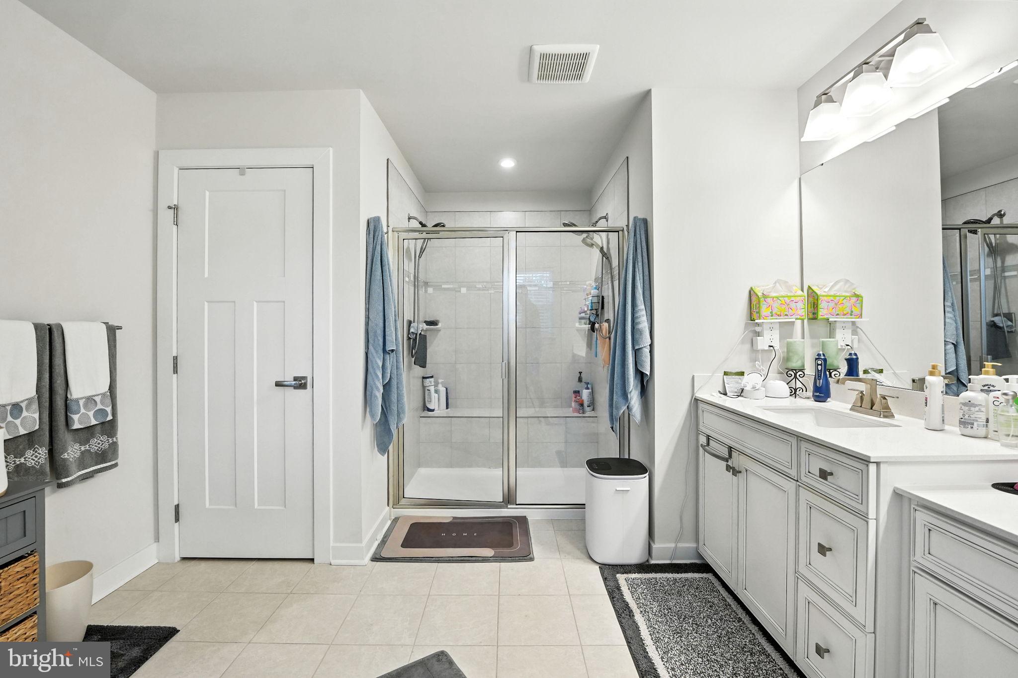 WARRENTON CHASE - Residential