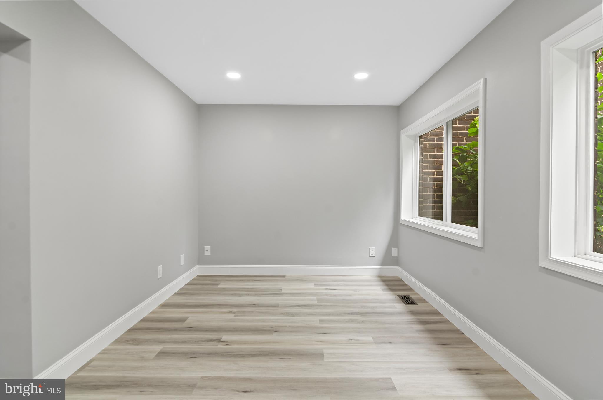 STEVENSON VILLAGE CONDO - Residential