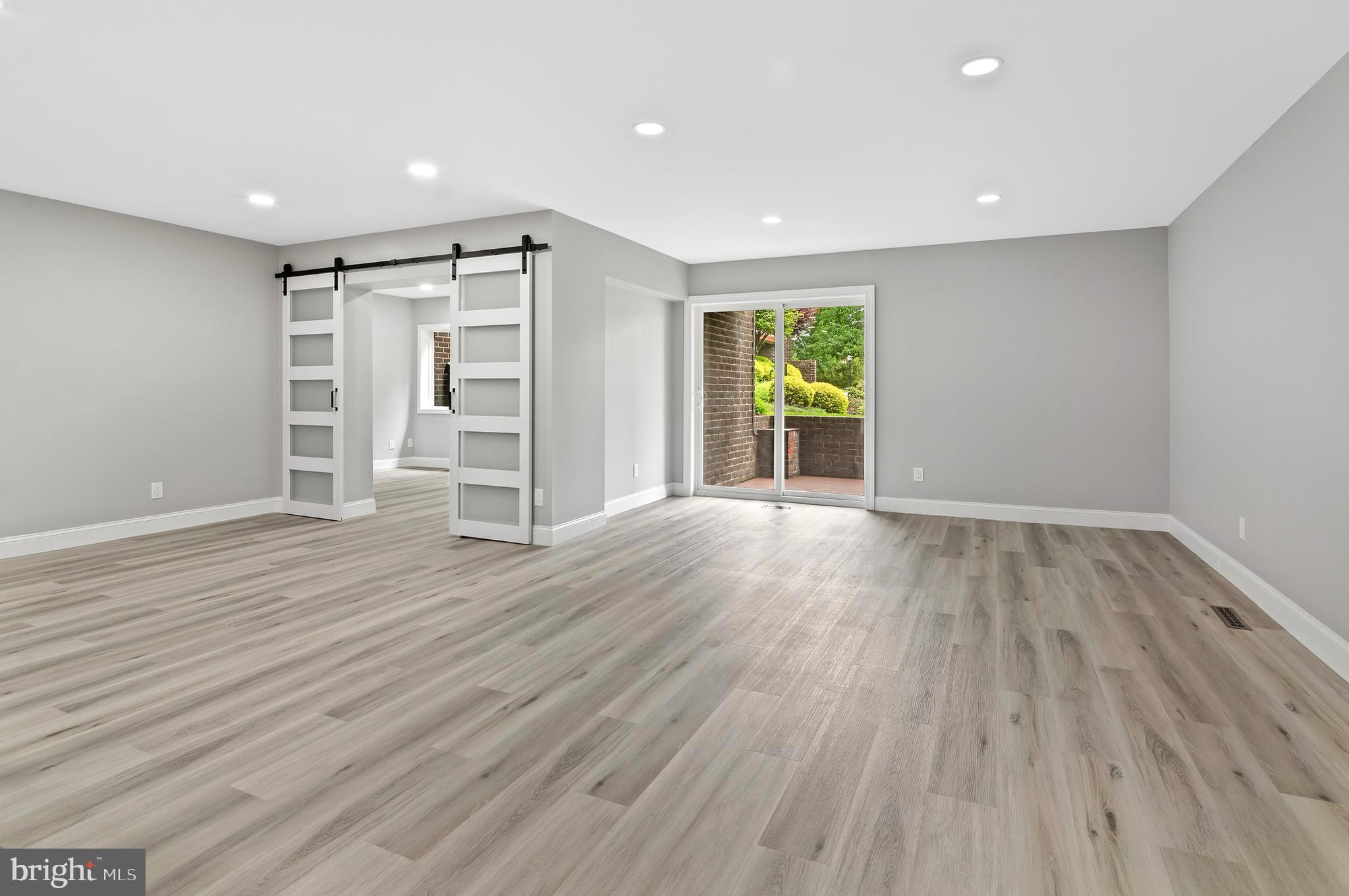 STEVENSON VILLAGE CONDO - Residential