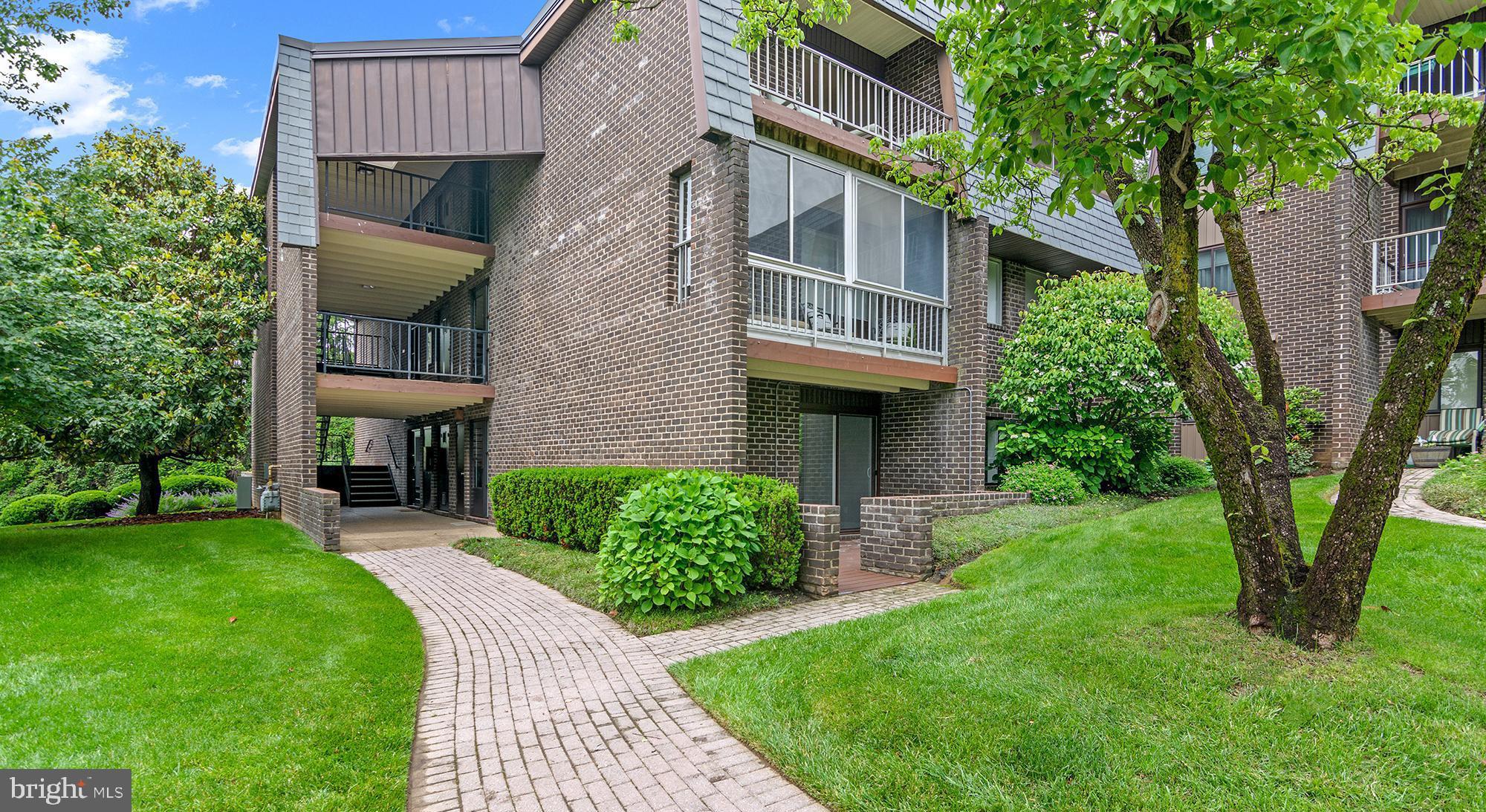 STEVENSON VILLAGE CONDO - Residential