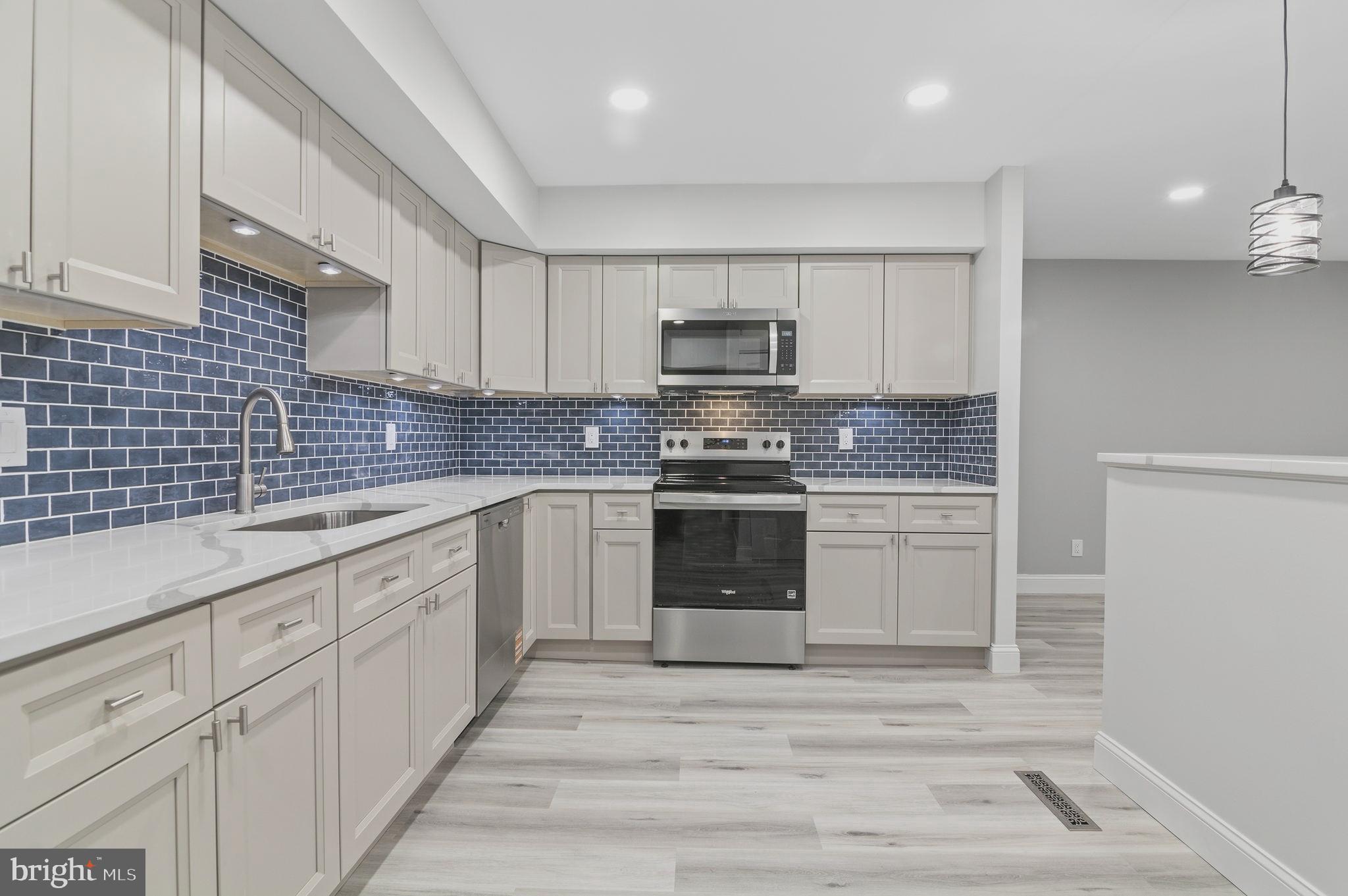 STEVENSON VILLAGE CONDO - Residential