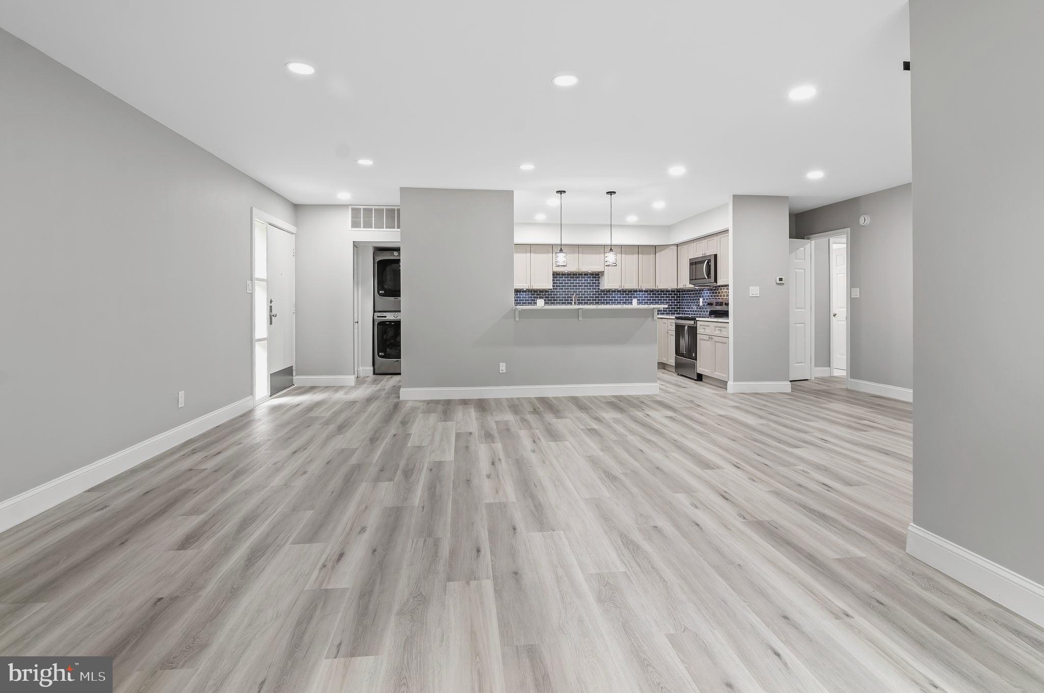 STEVENSON VILLAGE CONDO - Residential