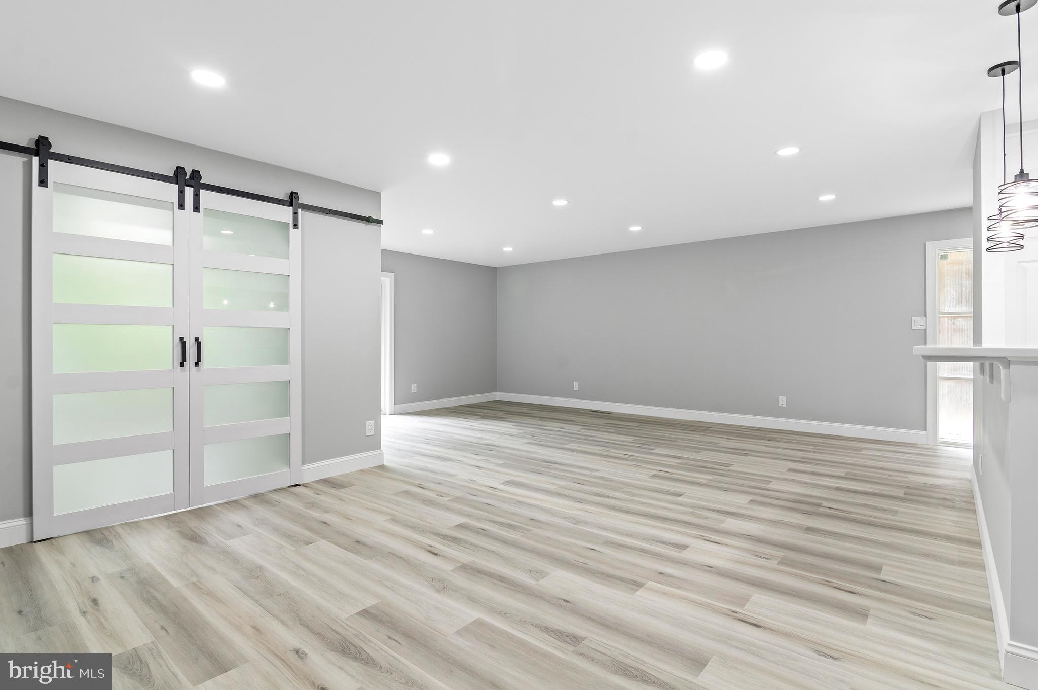 STEVENSON VILLAGE CONDO - Residential