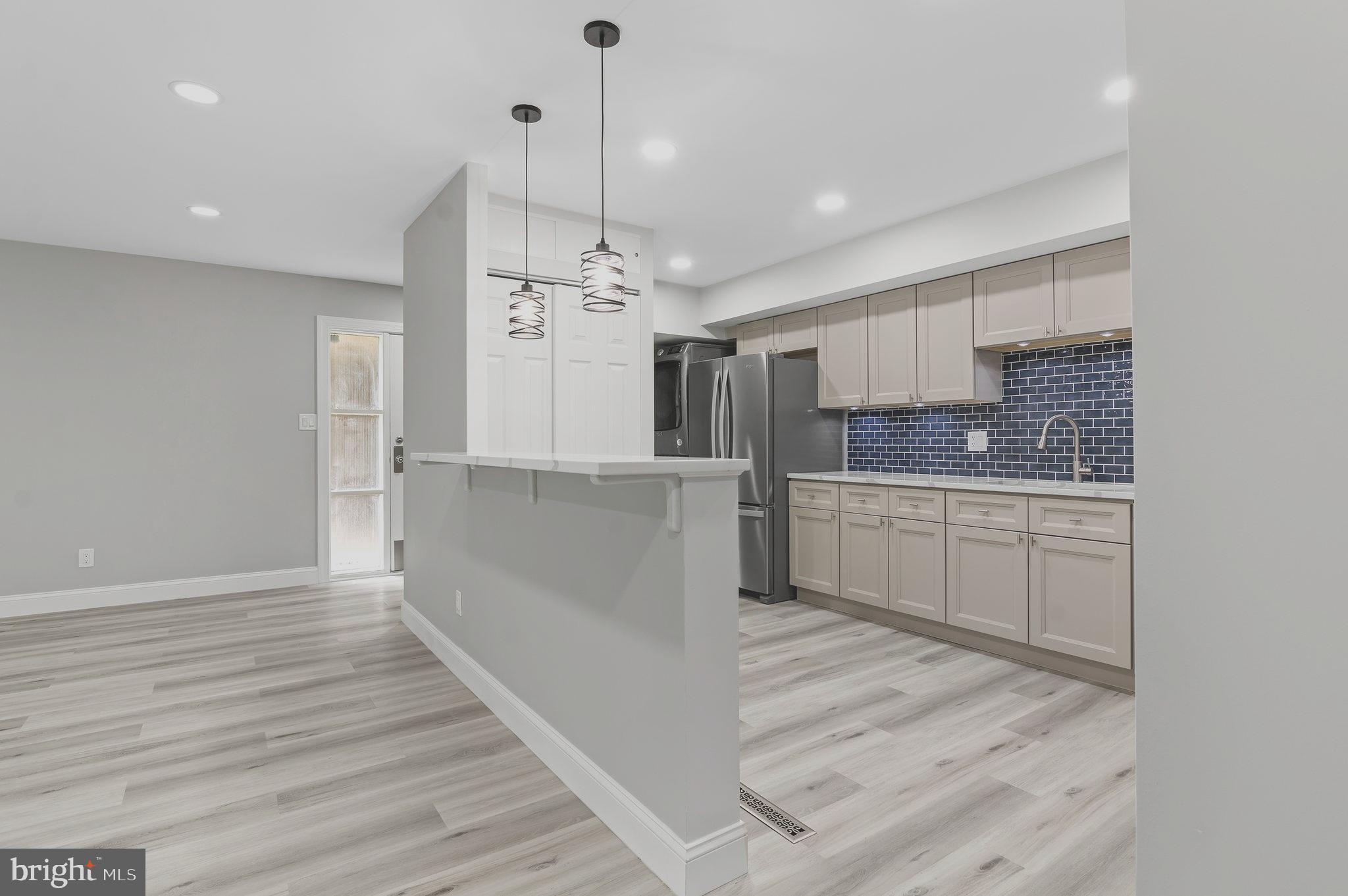 STEVENSON VILLAGE CONDO - Residential
