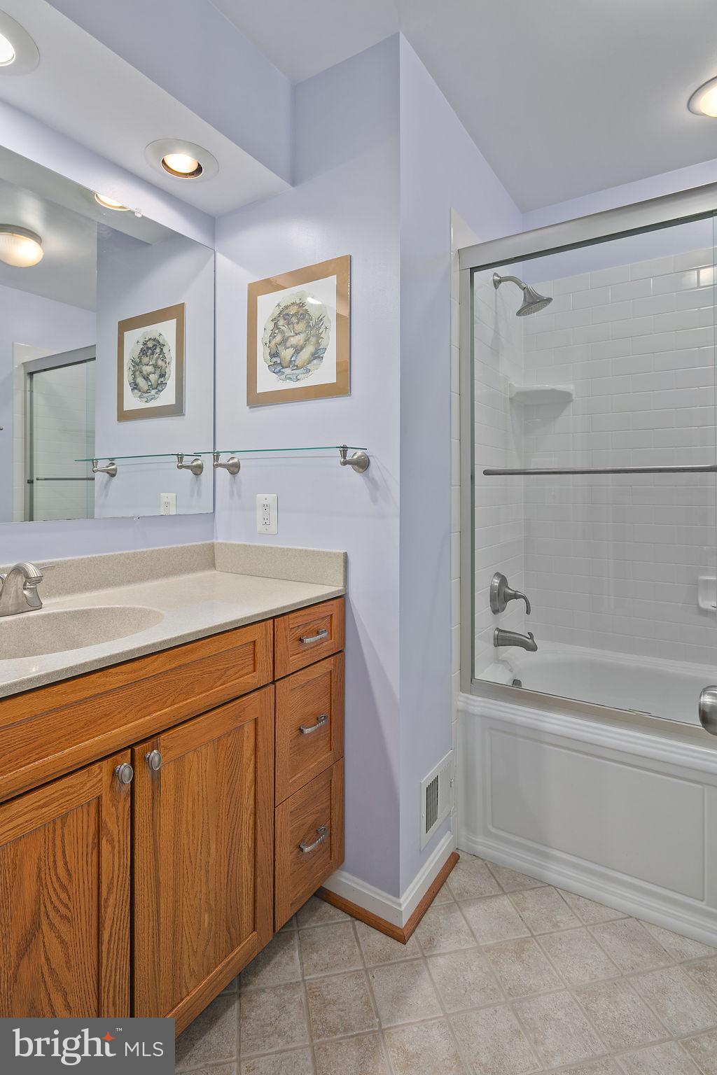 BRADLEY FARM - Residential