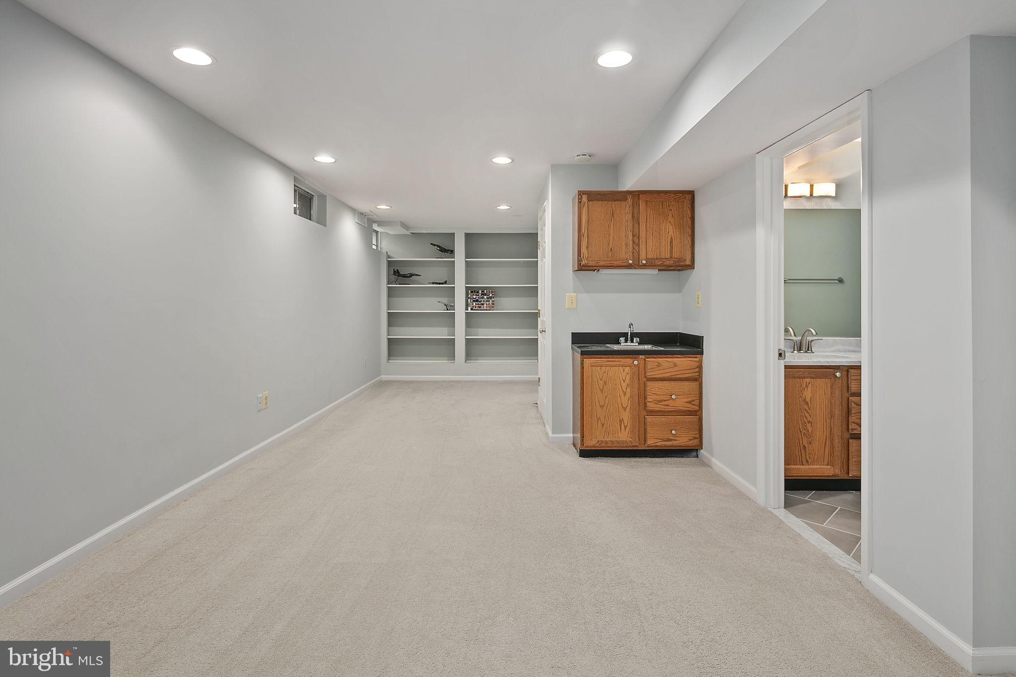 BRADLEY FARM - Residential