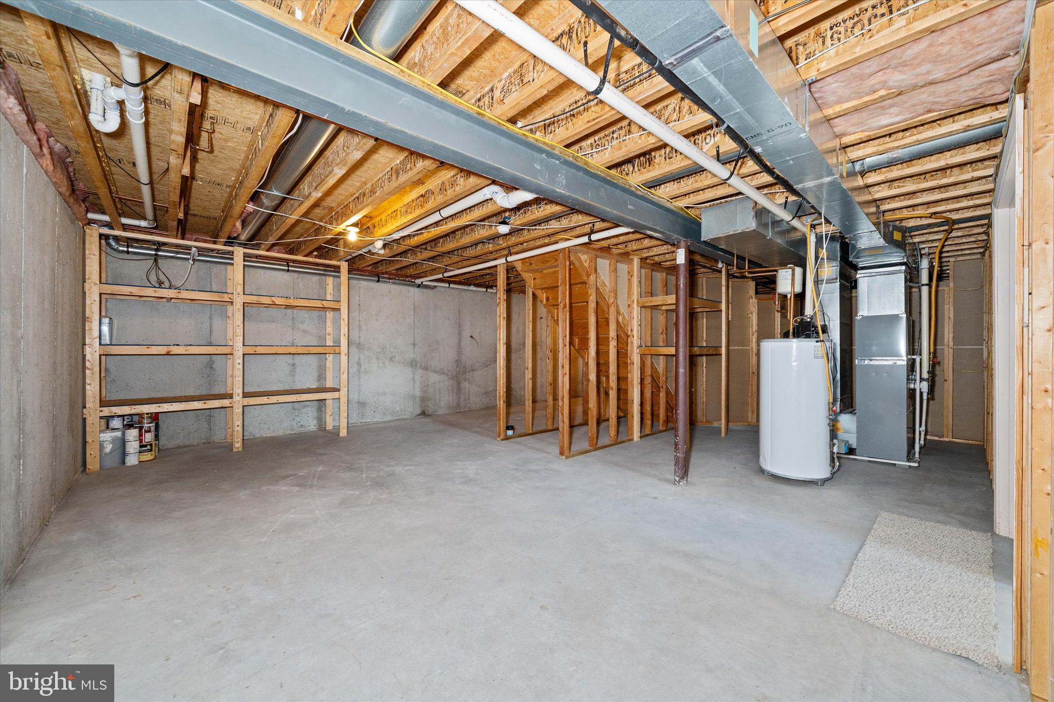 KNOTTS LANDING - Residential