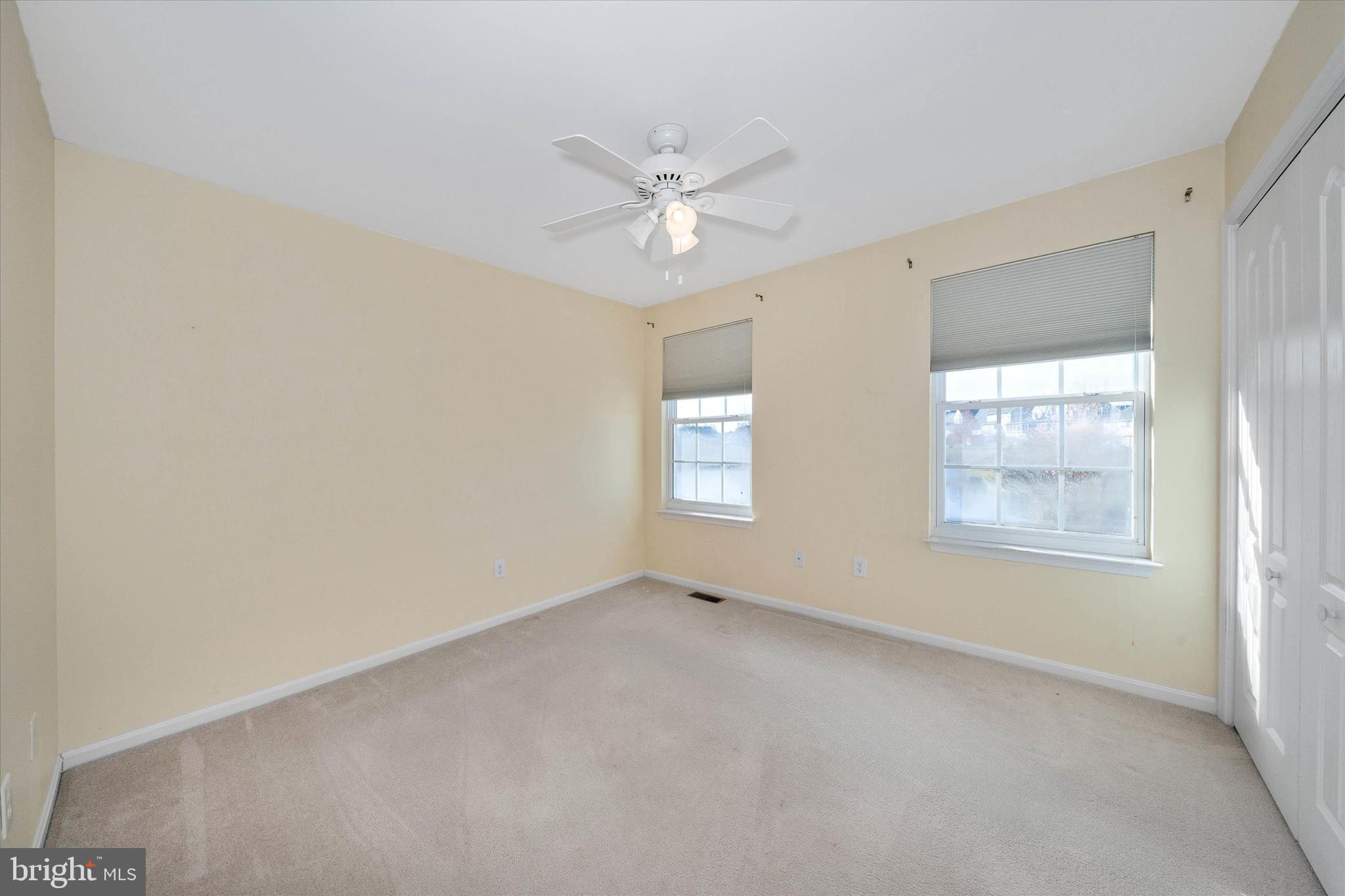 KNOTTS LANDING - Residential