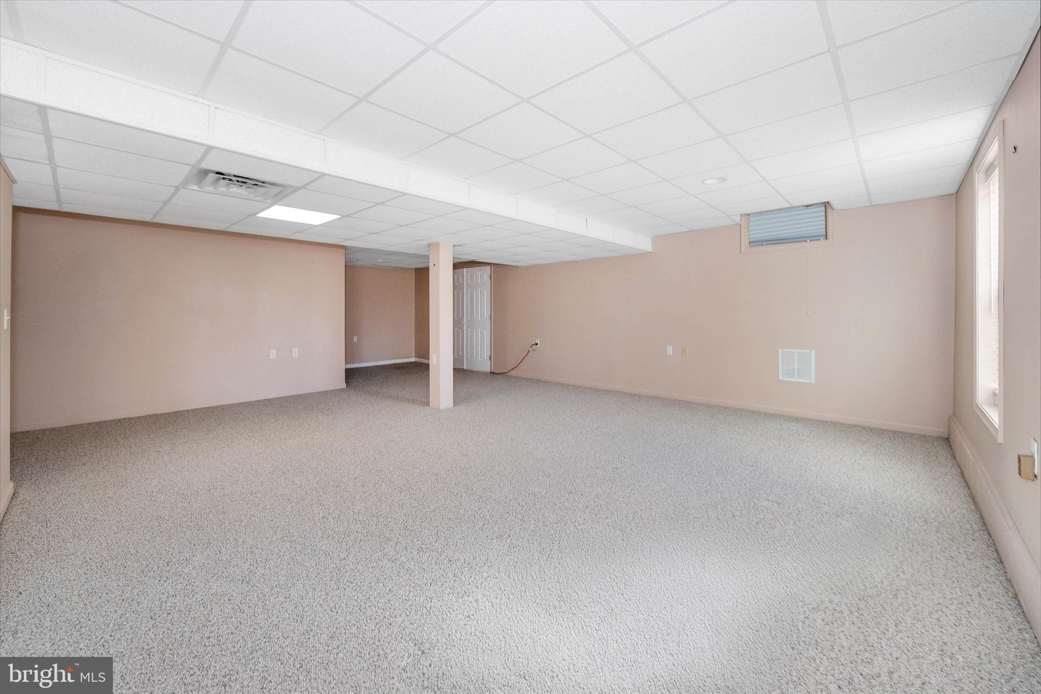 KNOTTS LANDING - Residential