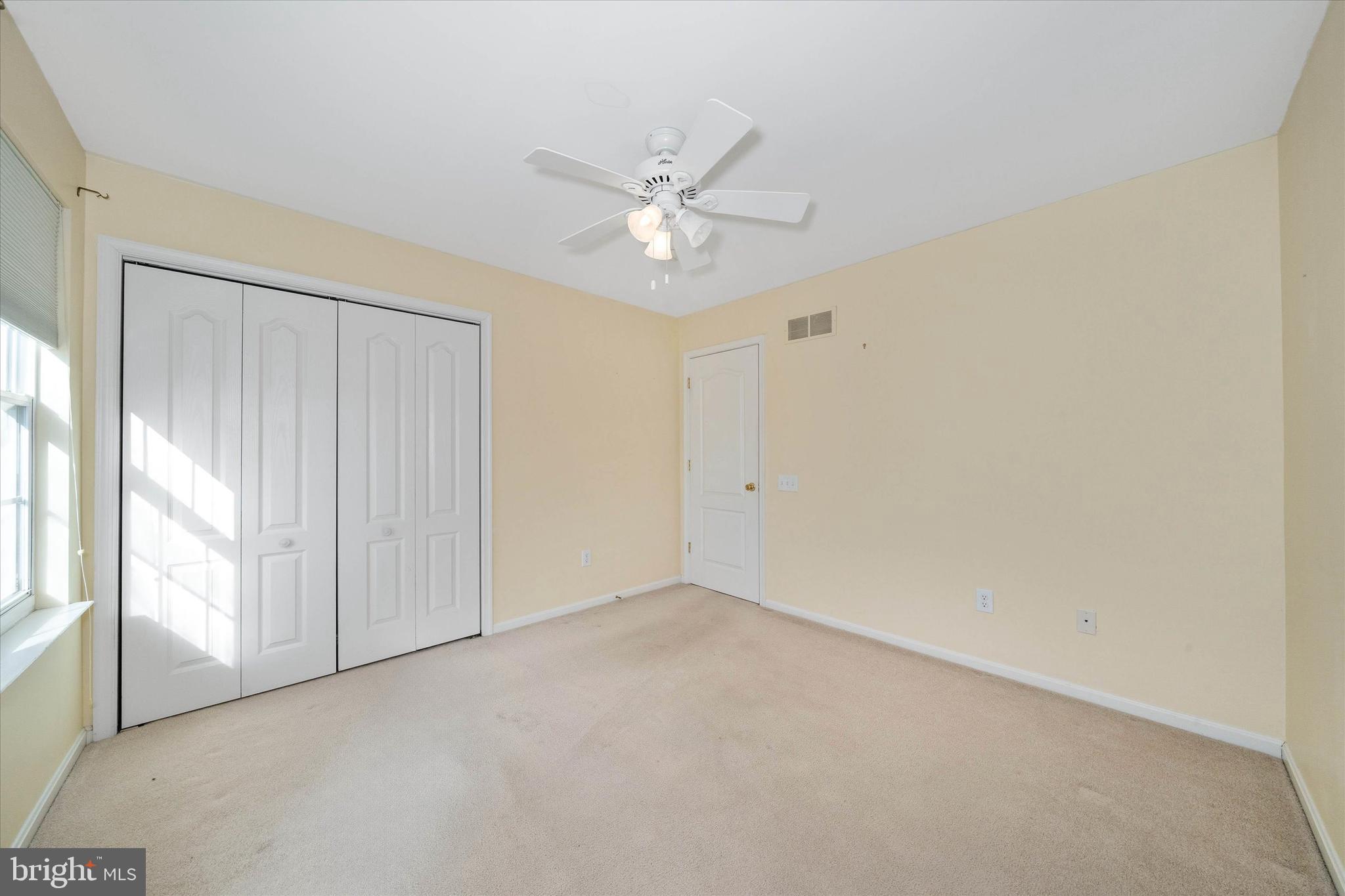 KNOTTS LANDING - Residential