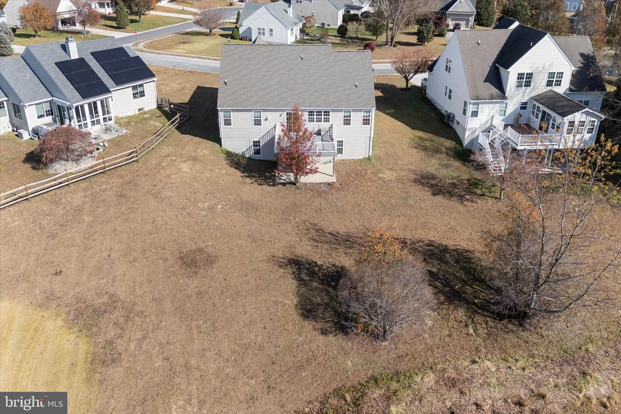 KNOTTS LANDING - Residential