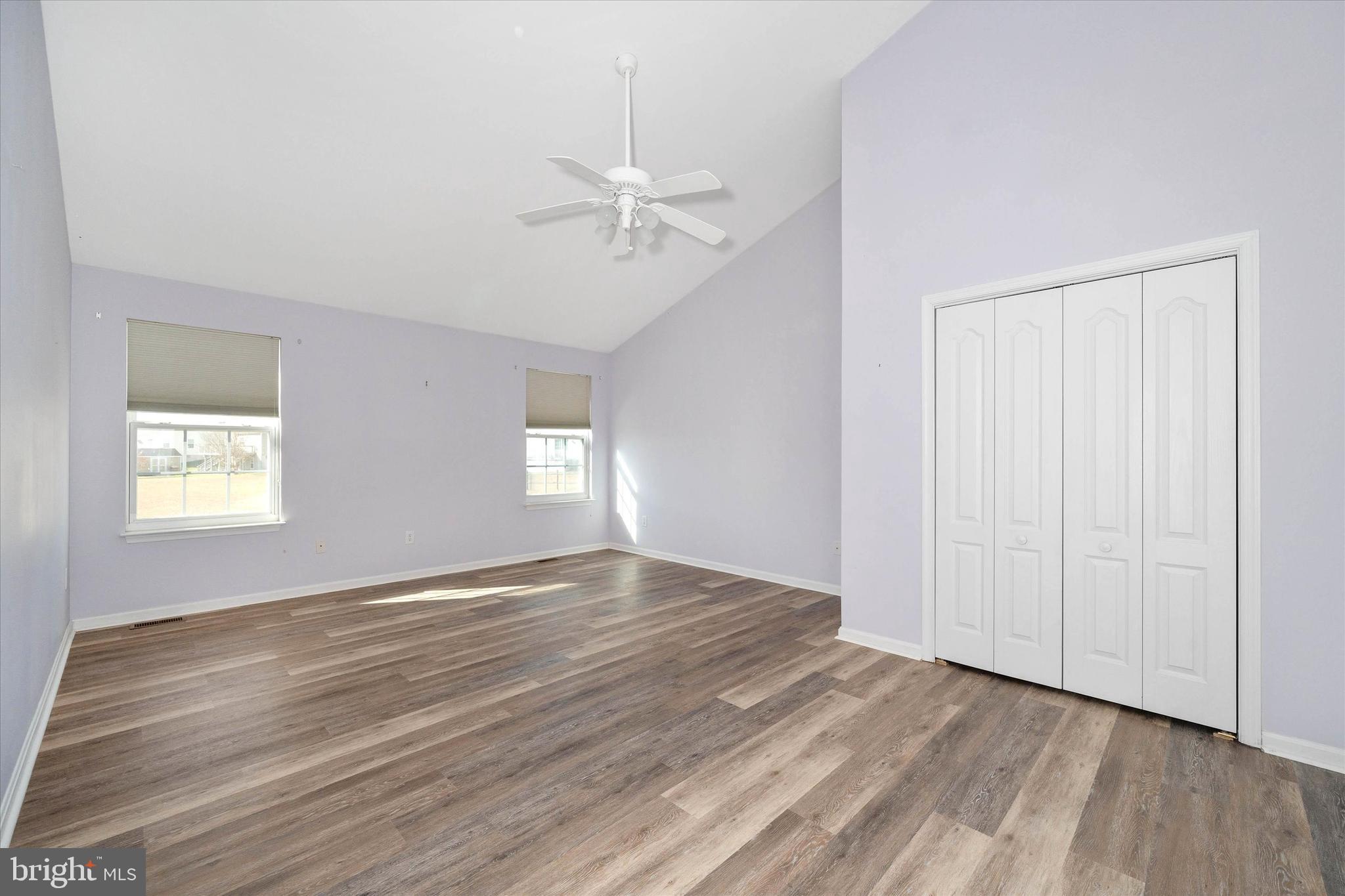 KNOTTS LANDING - Residential