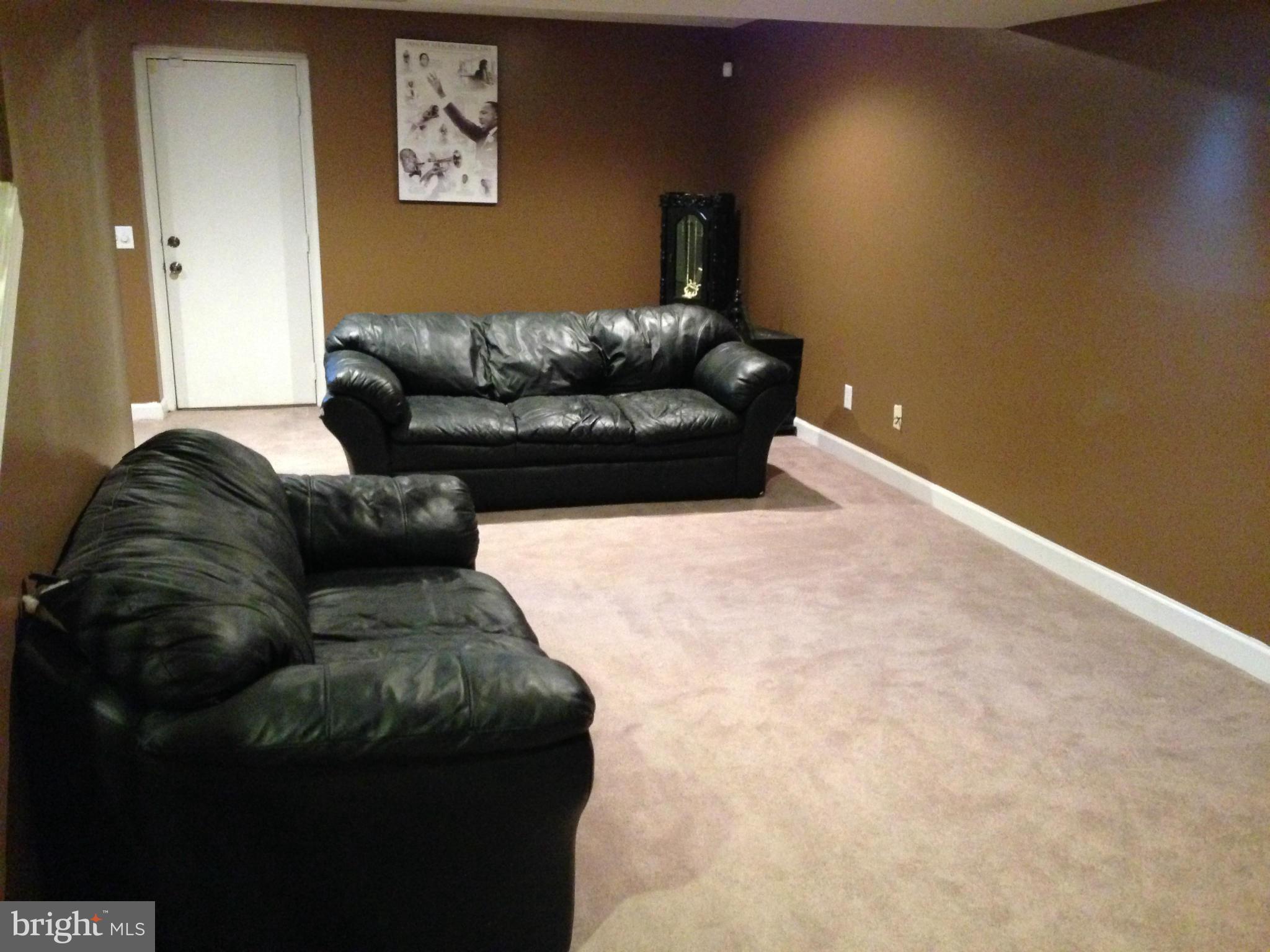 MEADOWLAND SUB - Residential