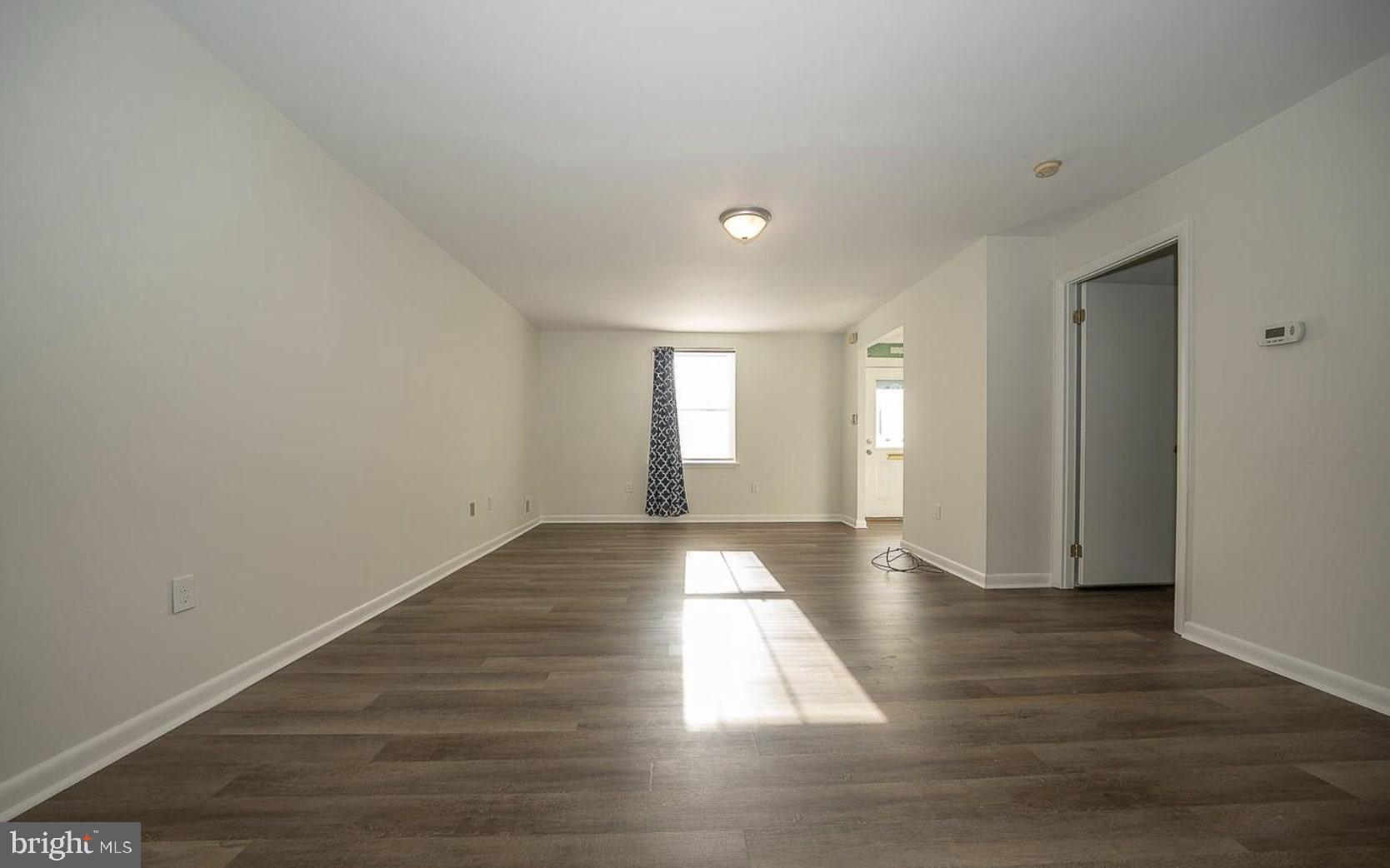 ART MUSEUM AREA - Residential Lease