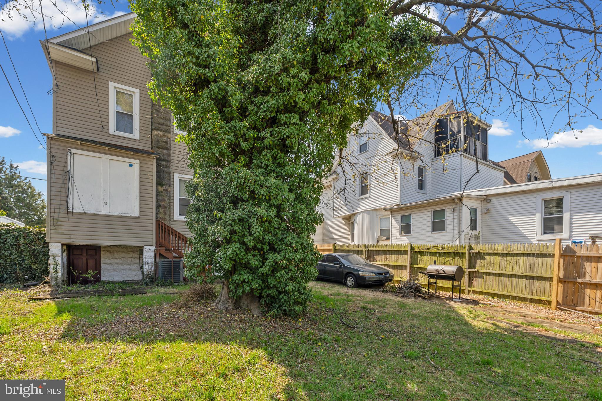 CENTRAL FOREST PARK - Residential