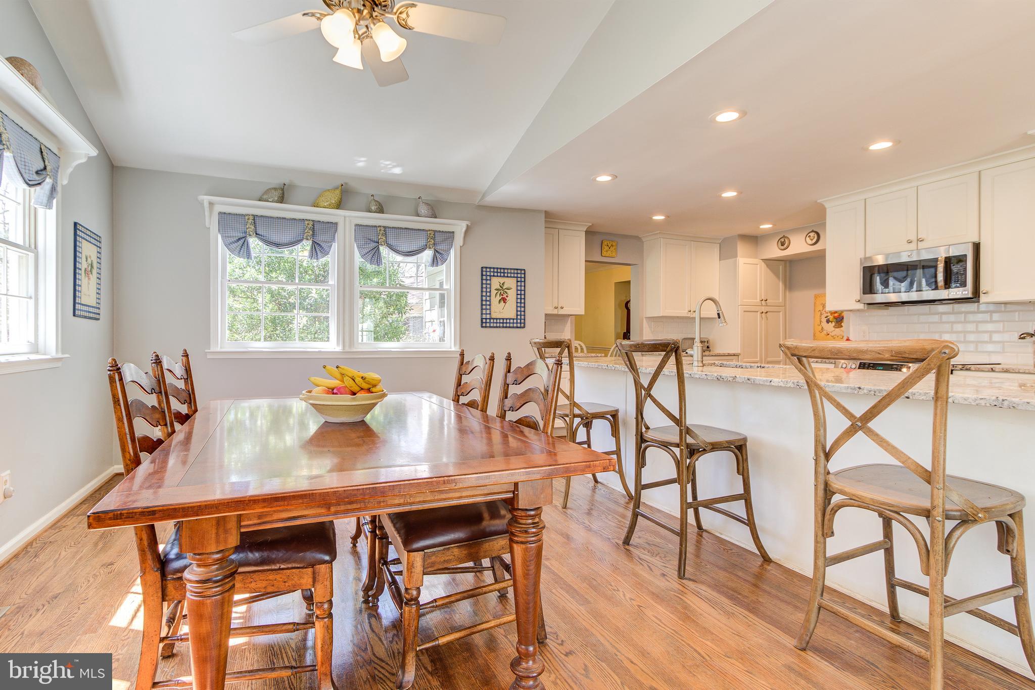 RESTON - Residential