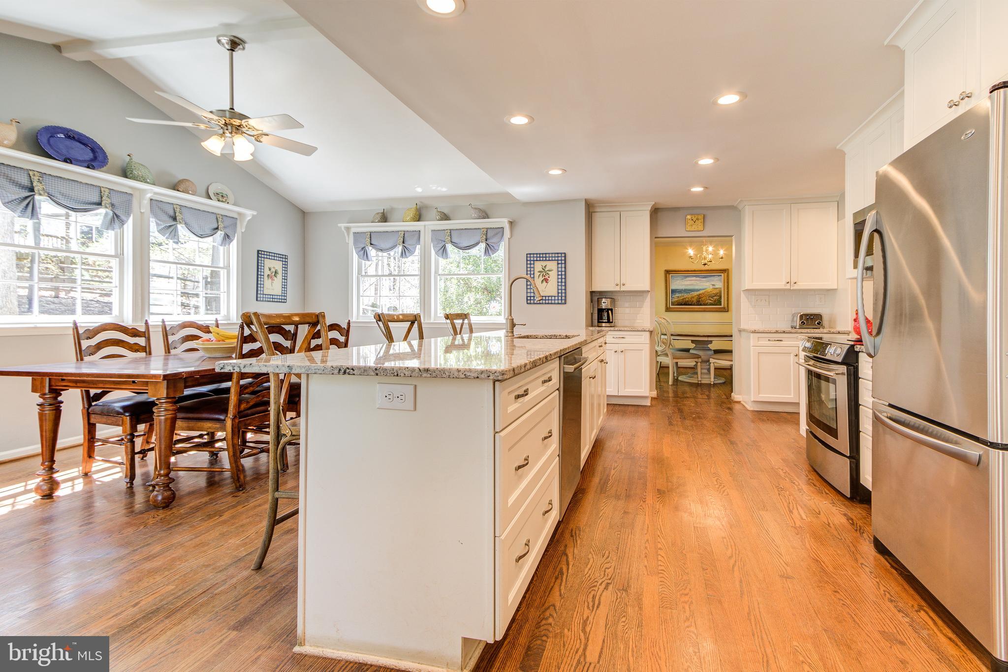 RESTON - Residential