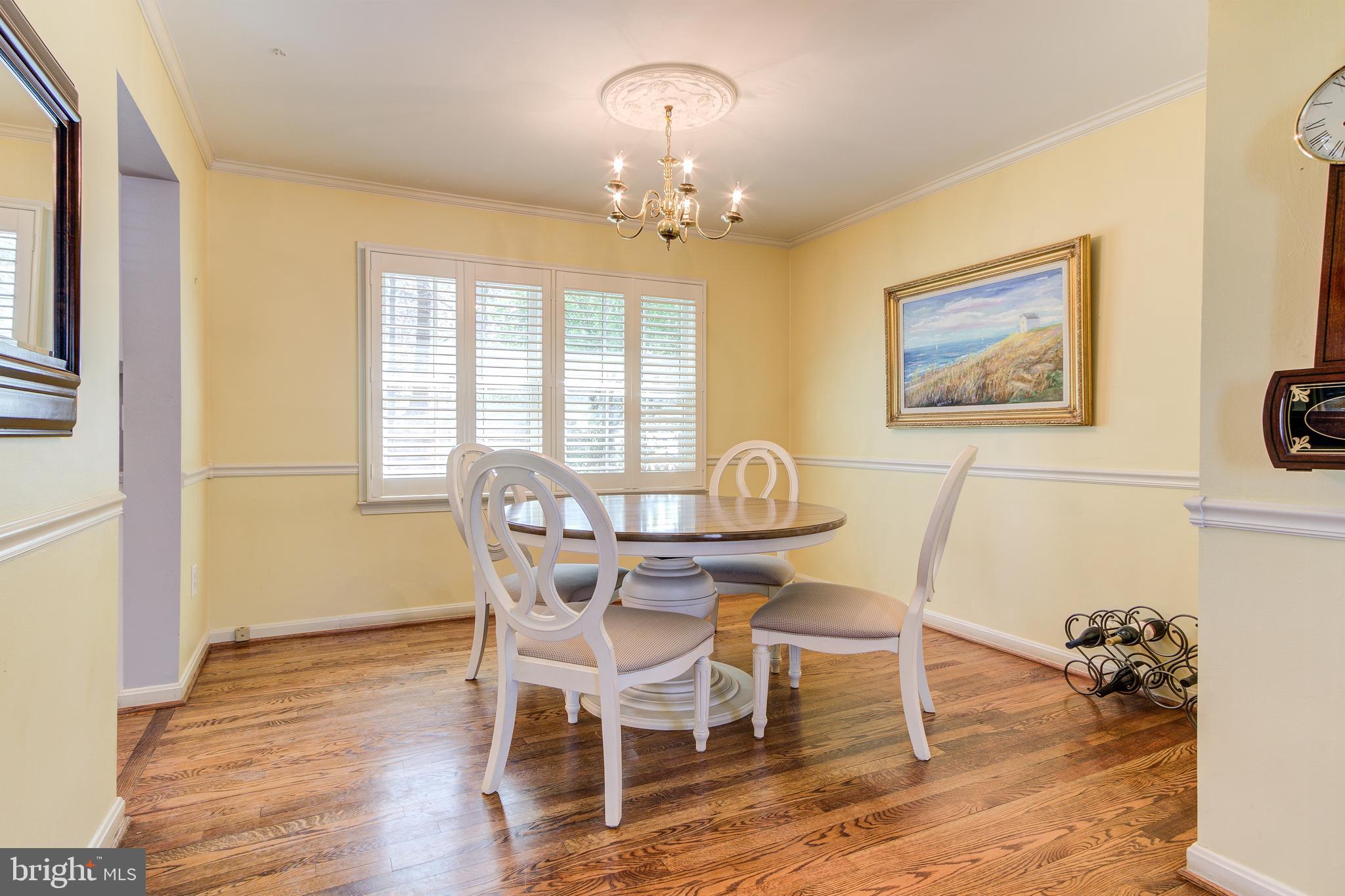 RESTON - Residential