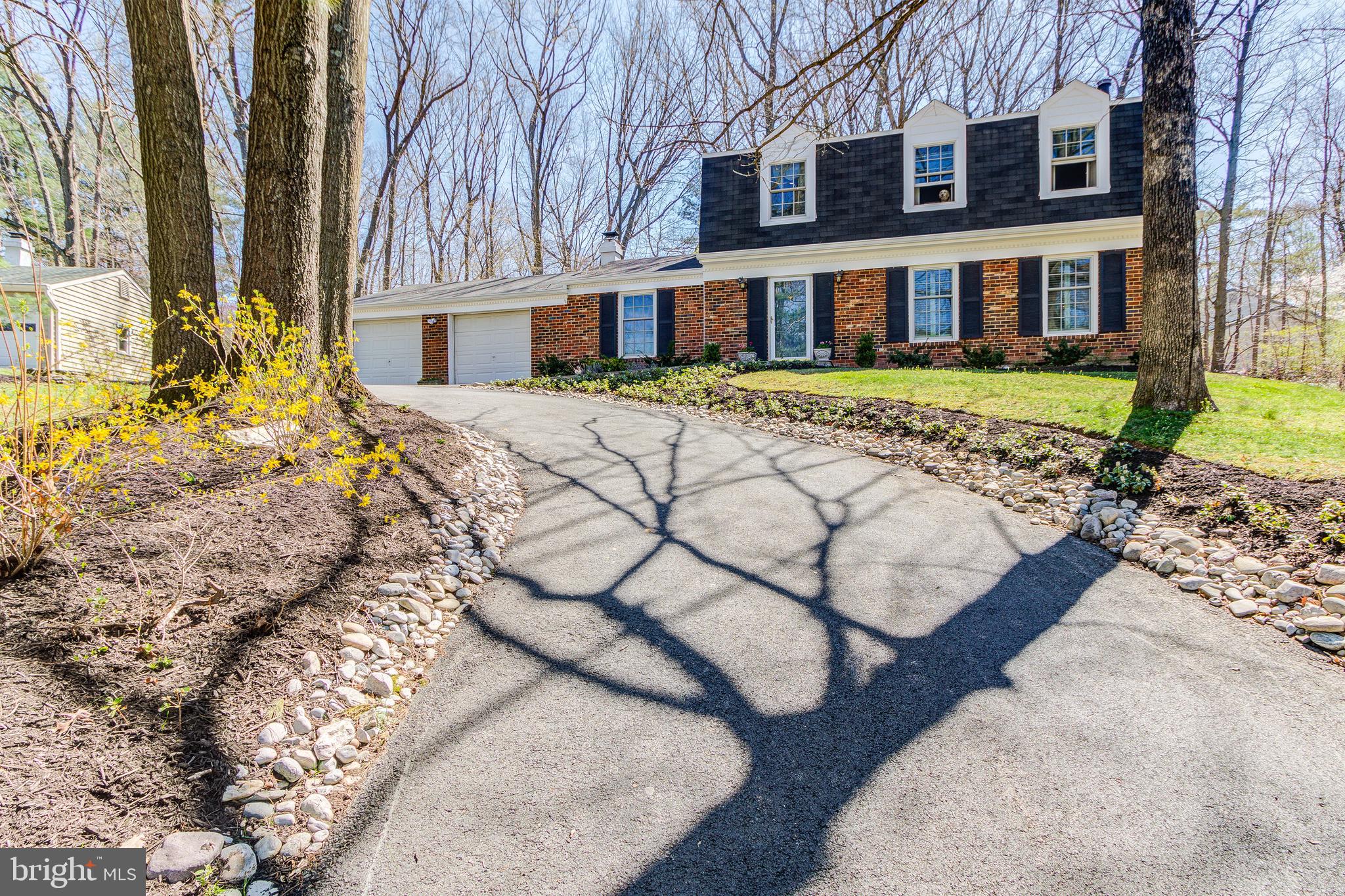 RESTON - Residential