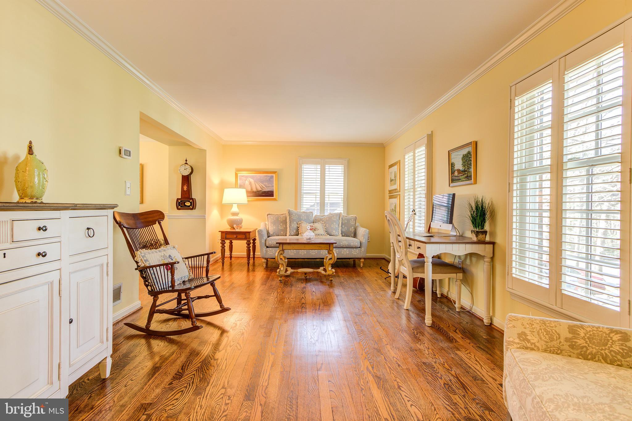 RESTON - Residential