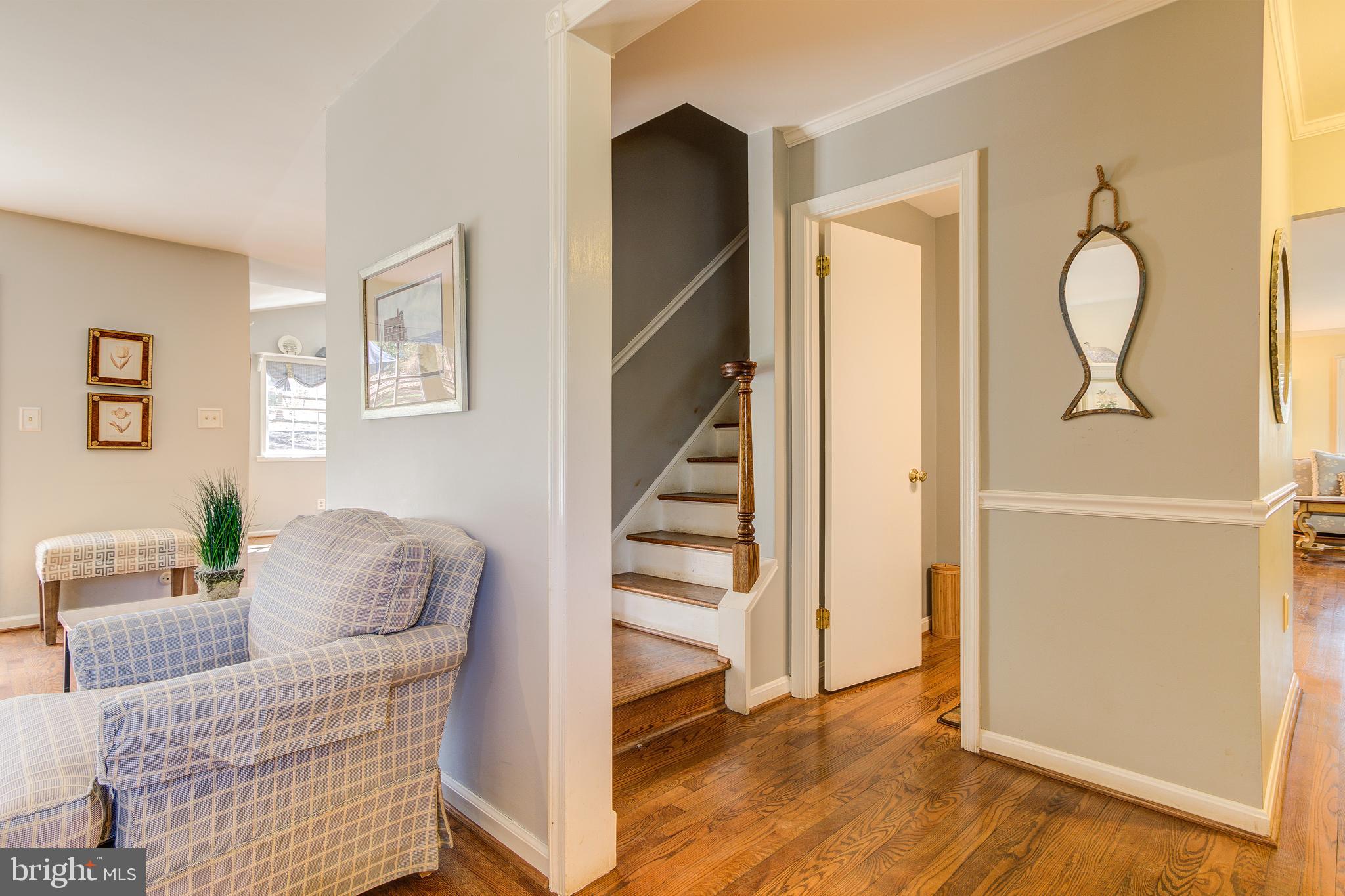 RESTON - Residential