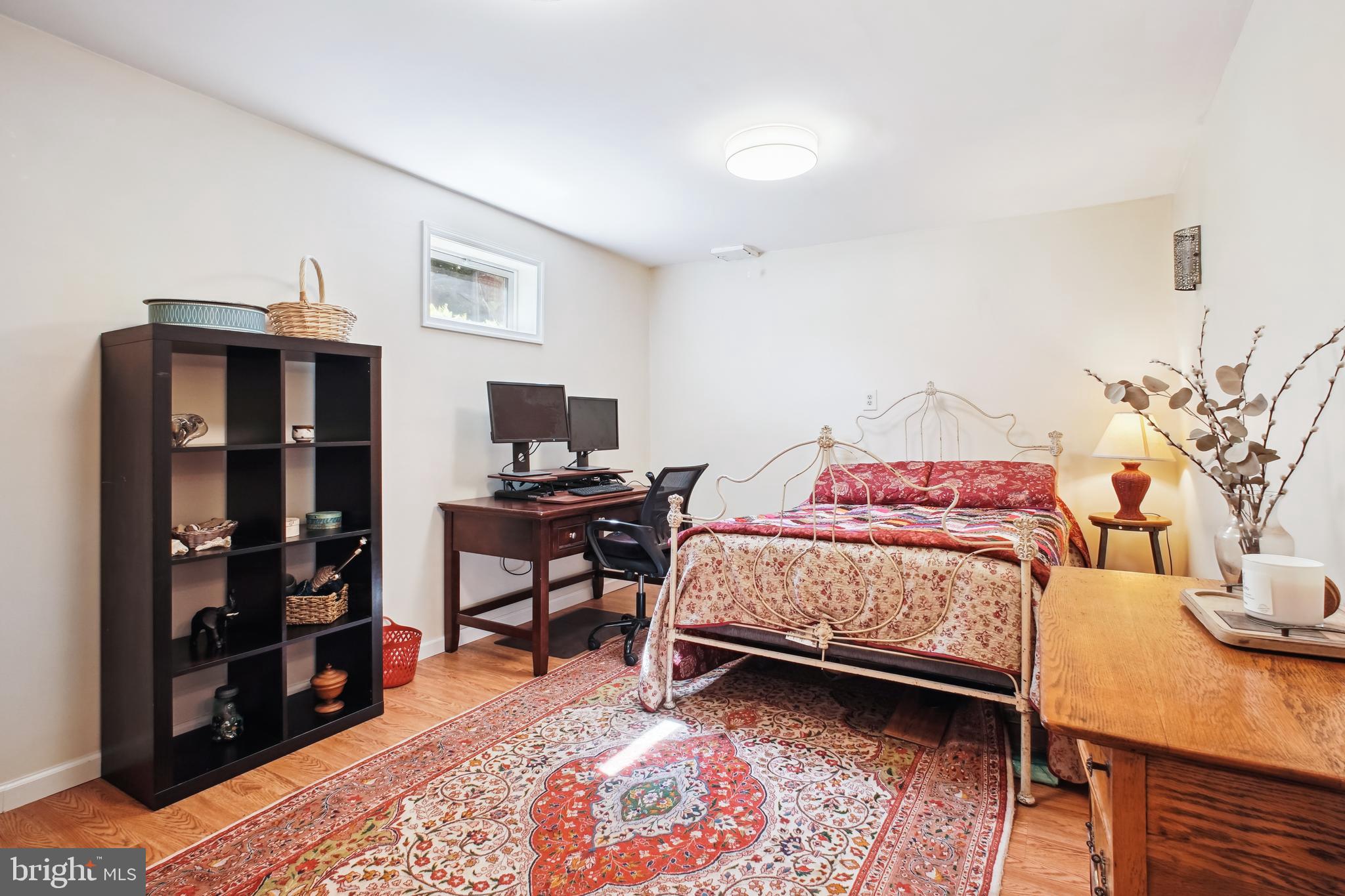 BROYHILL CREST - Residential