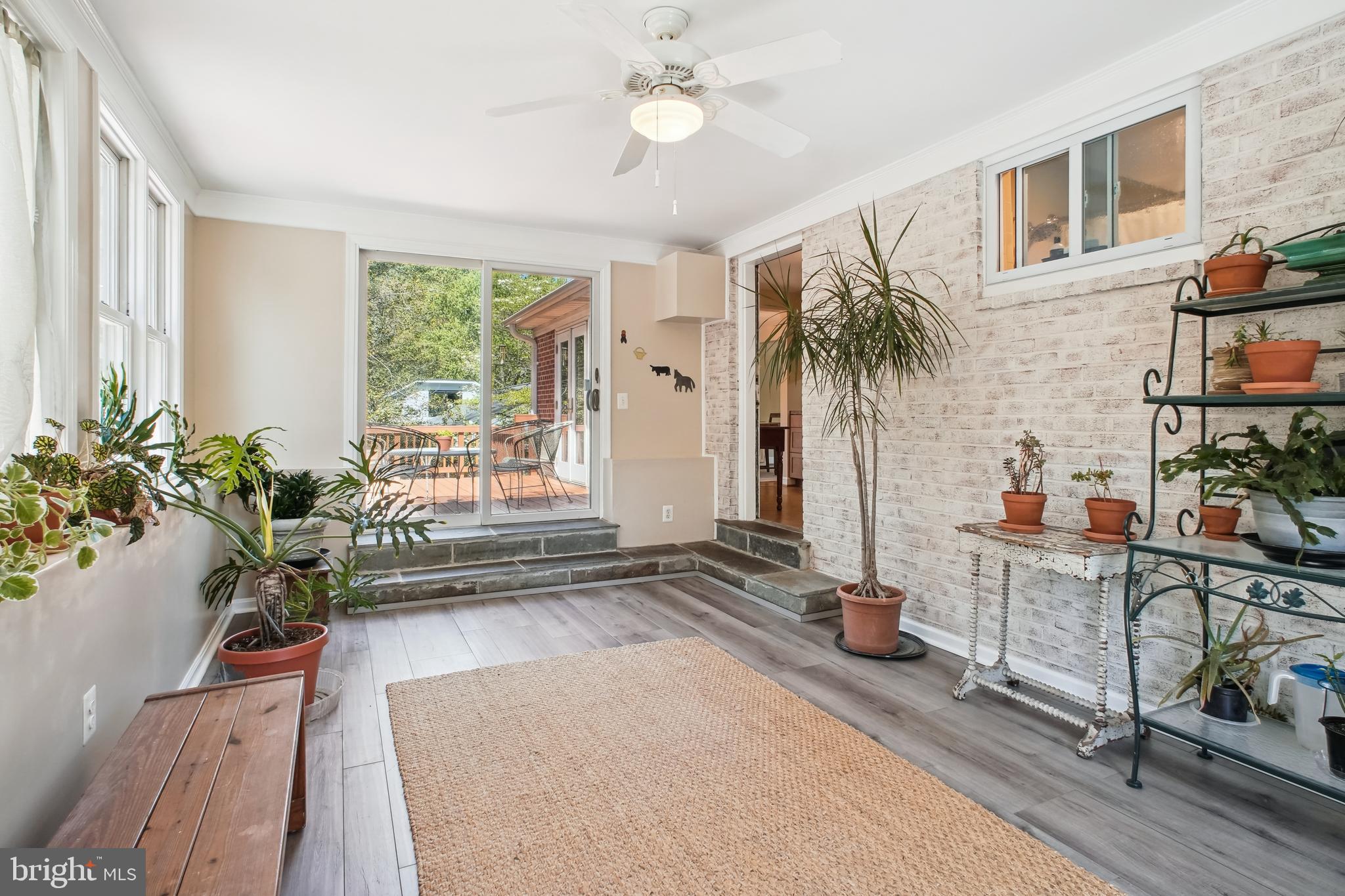 BROYHILL CREST - Residential