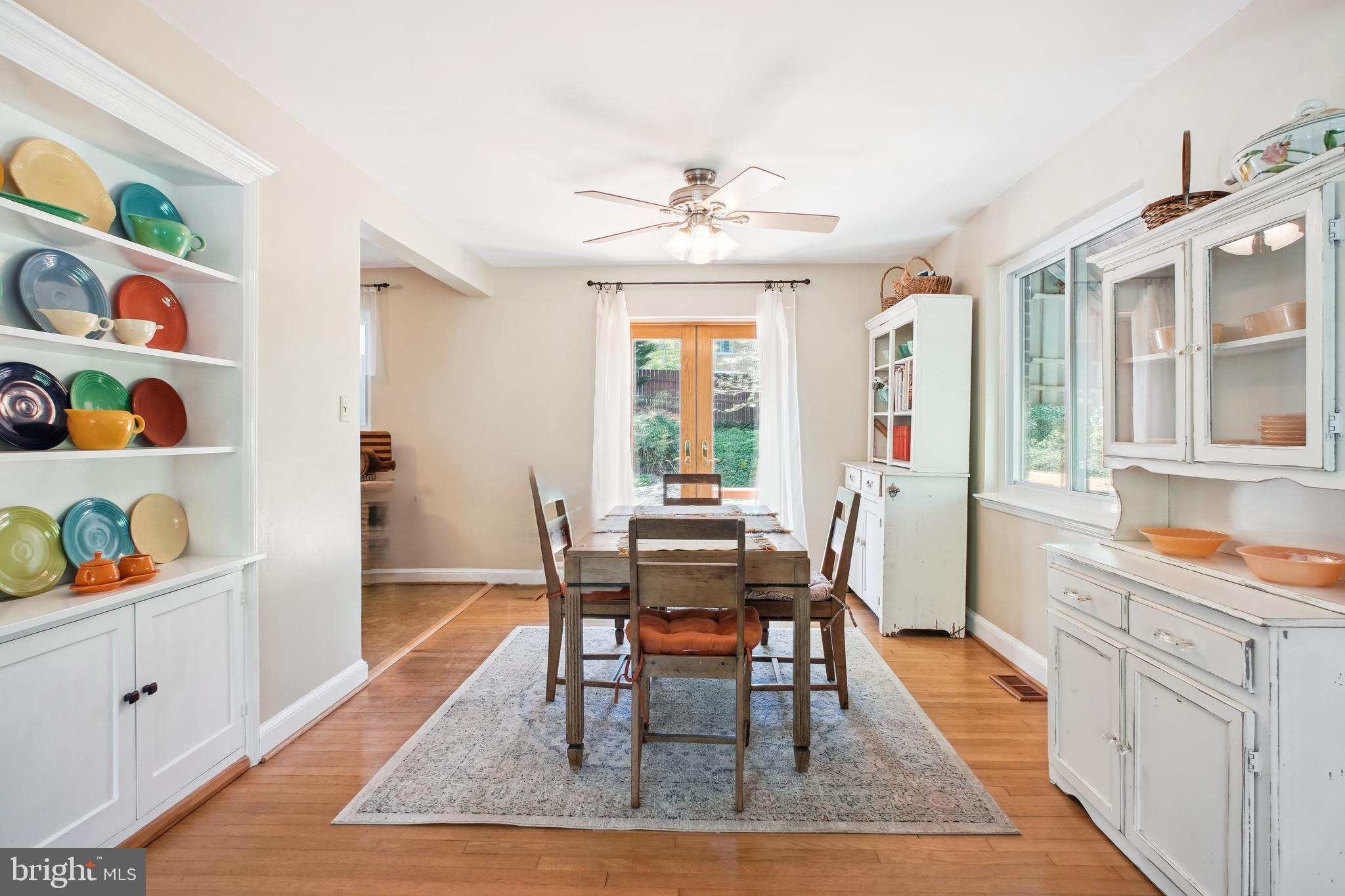 BROYHILL CREST - Residential