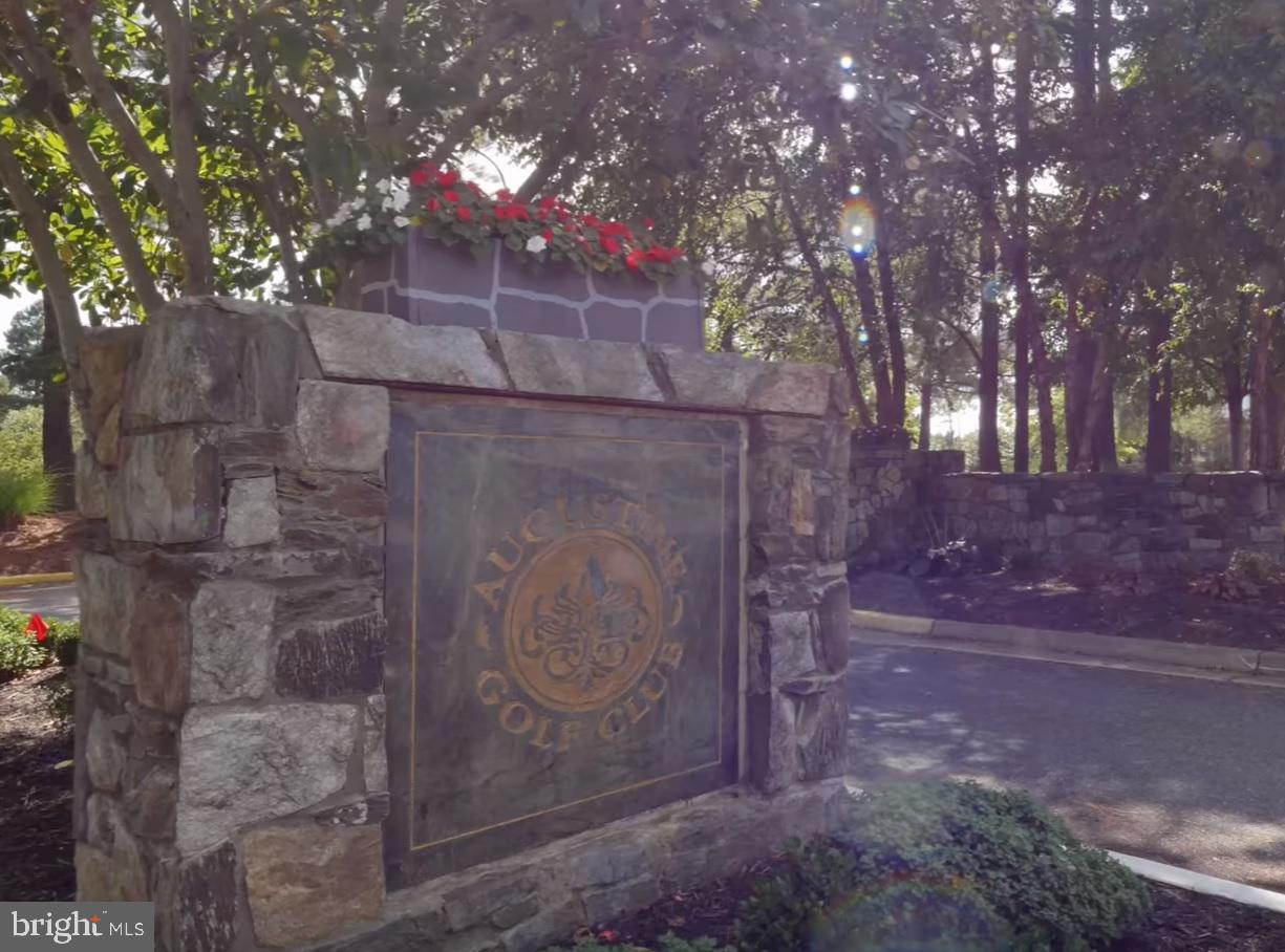 AUGUSTINE NORTH - Residential